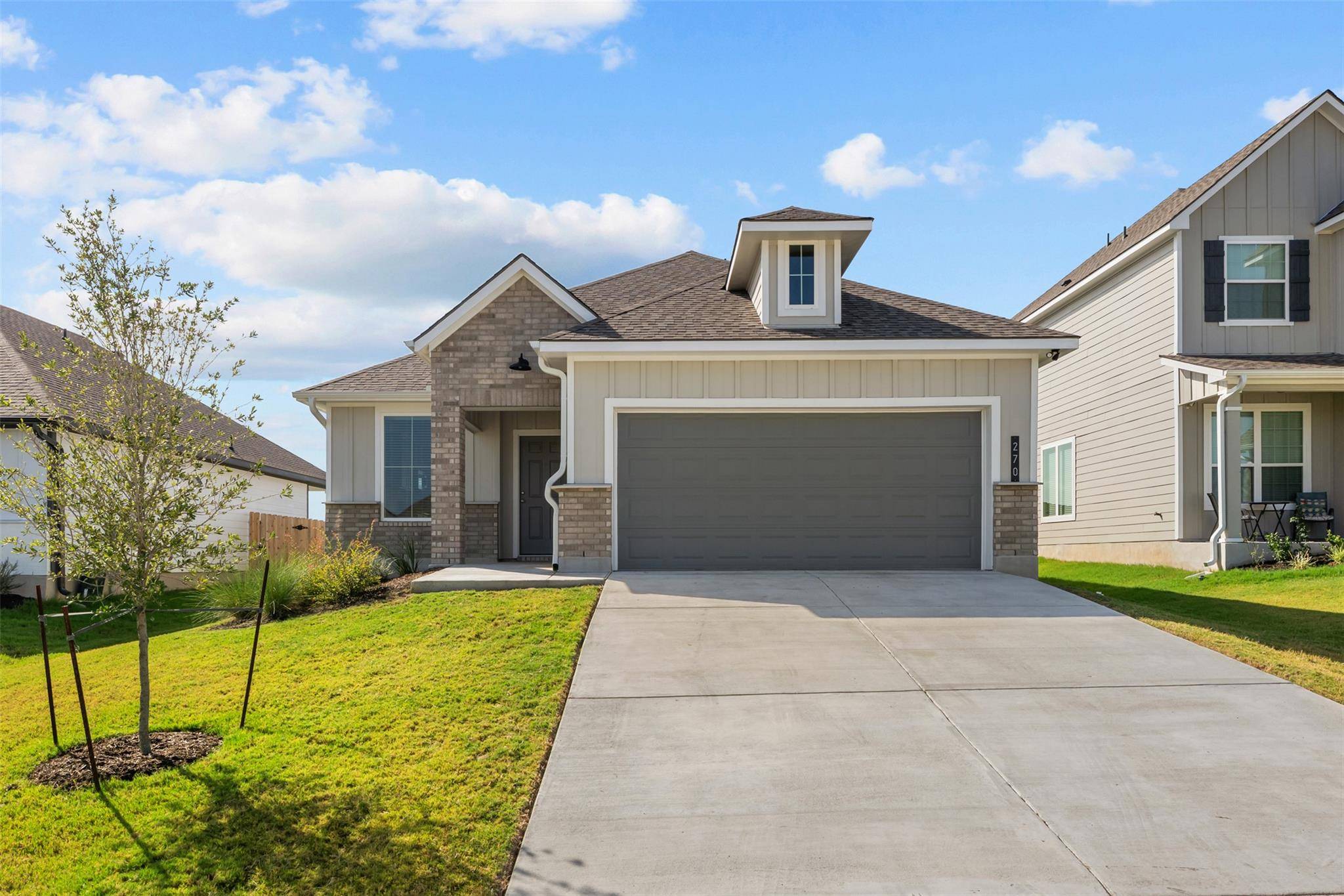 270 Boatright BLVD, Jarrell, TX 76537
