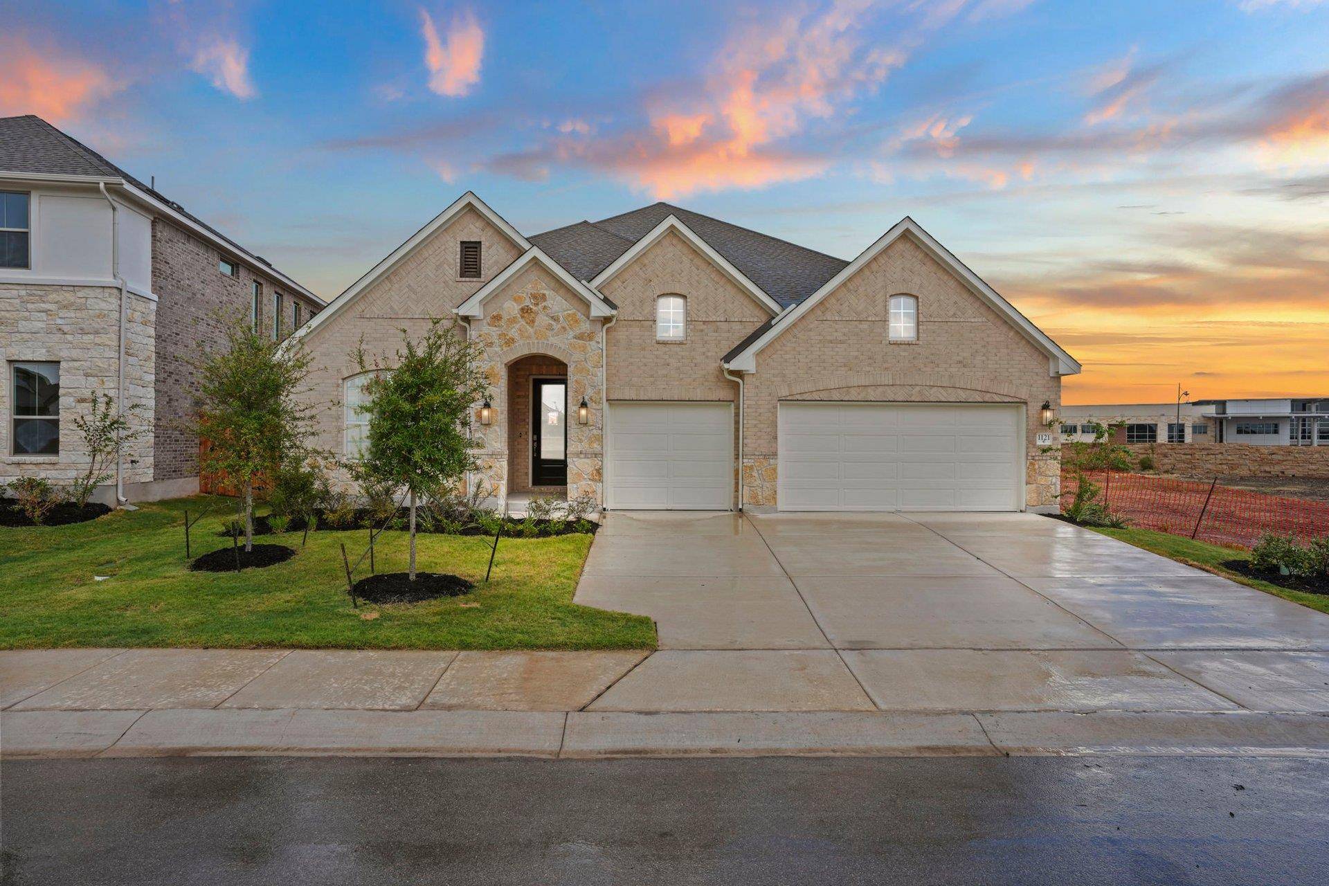 1121 Ellensburg DR, Georgetown, TX 78633