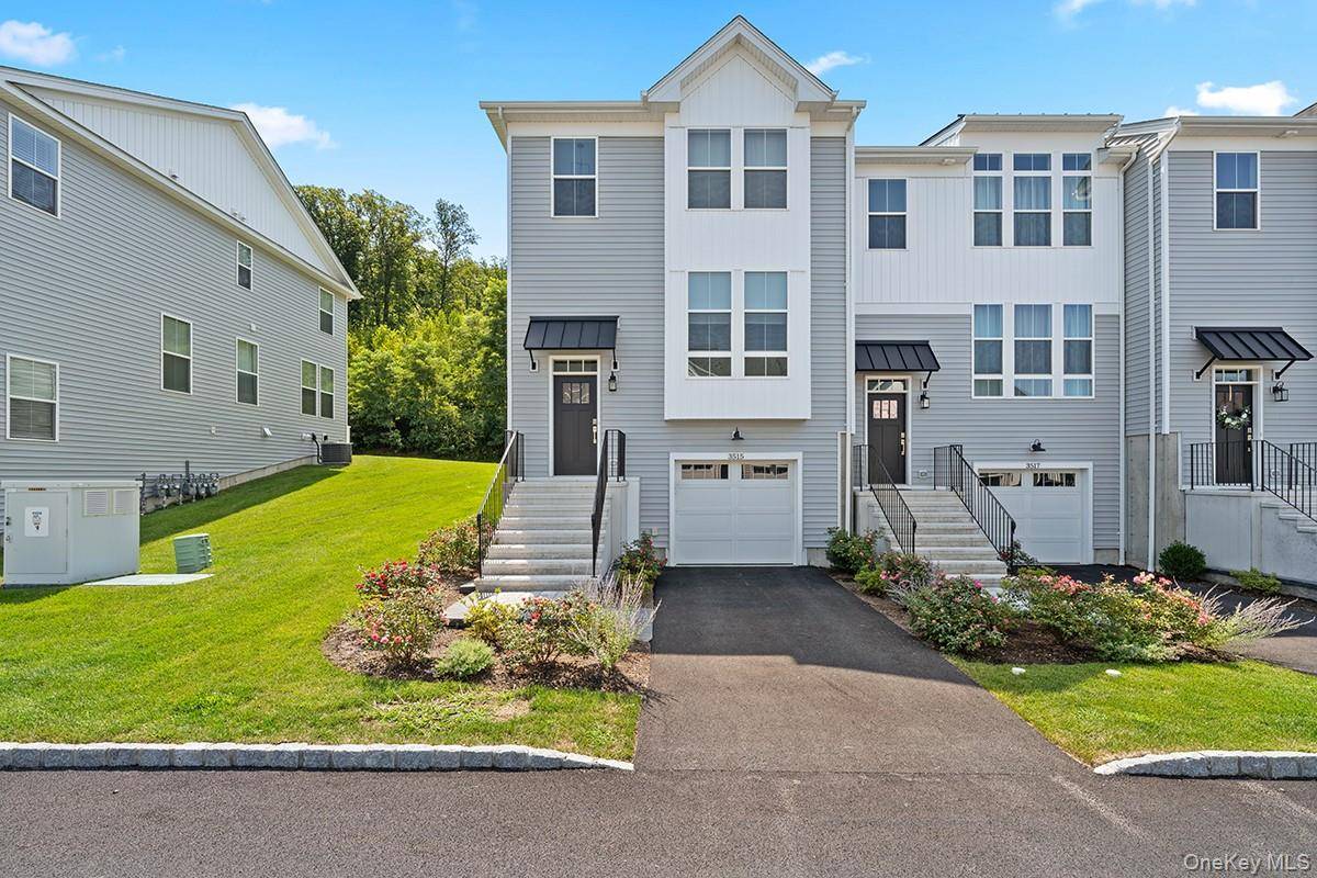 3515 Bennington DR, Fishkill, NY 12524