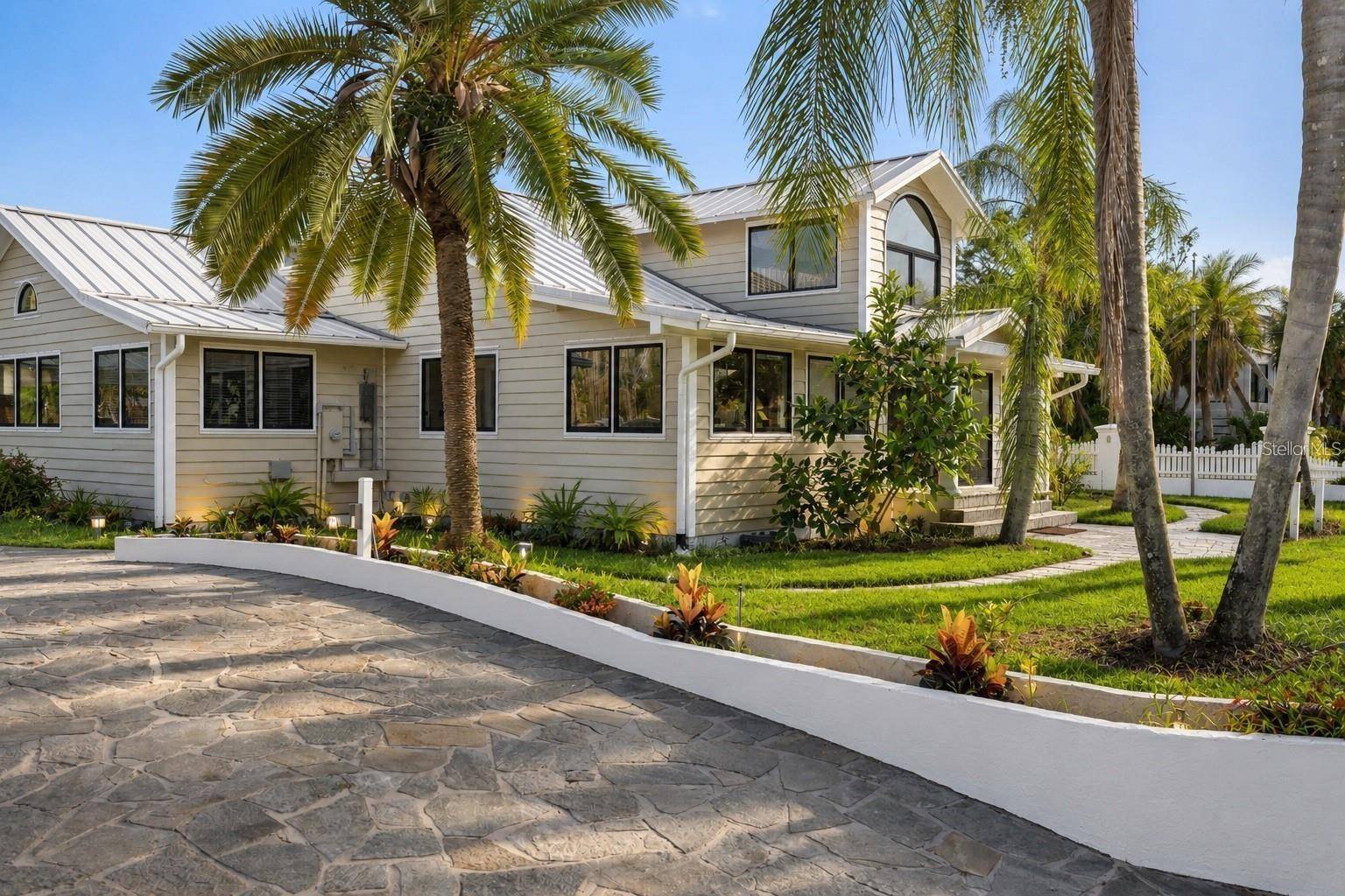 604 NORSOTA WAY, Sarasota, FL 34242