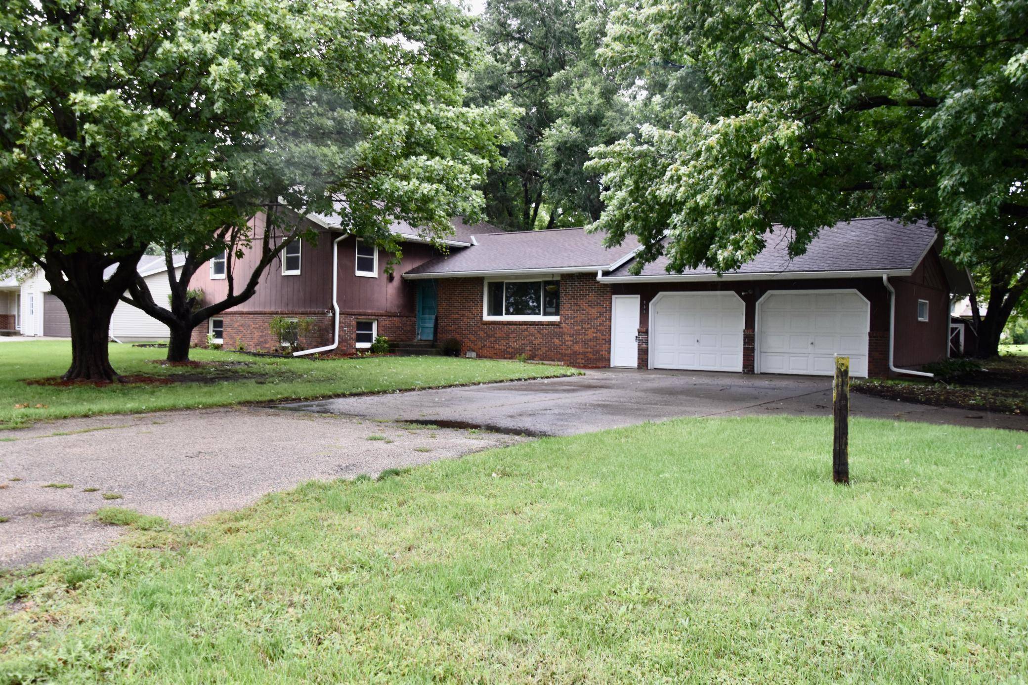 939 6th ST, Ocheyedan, IA 51354