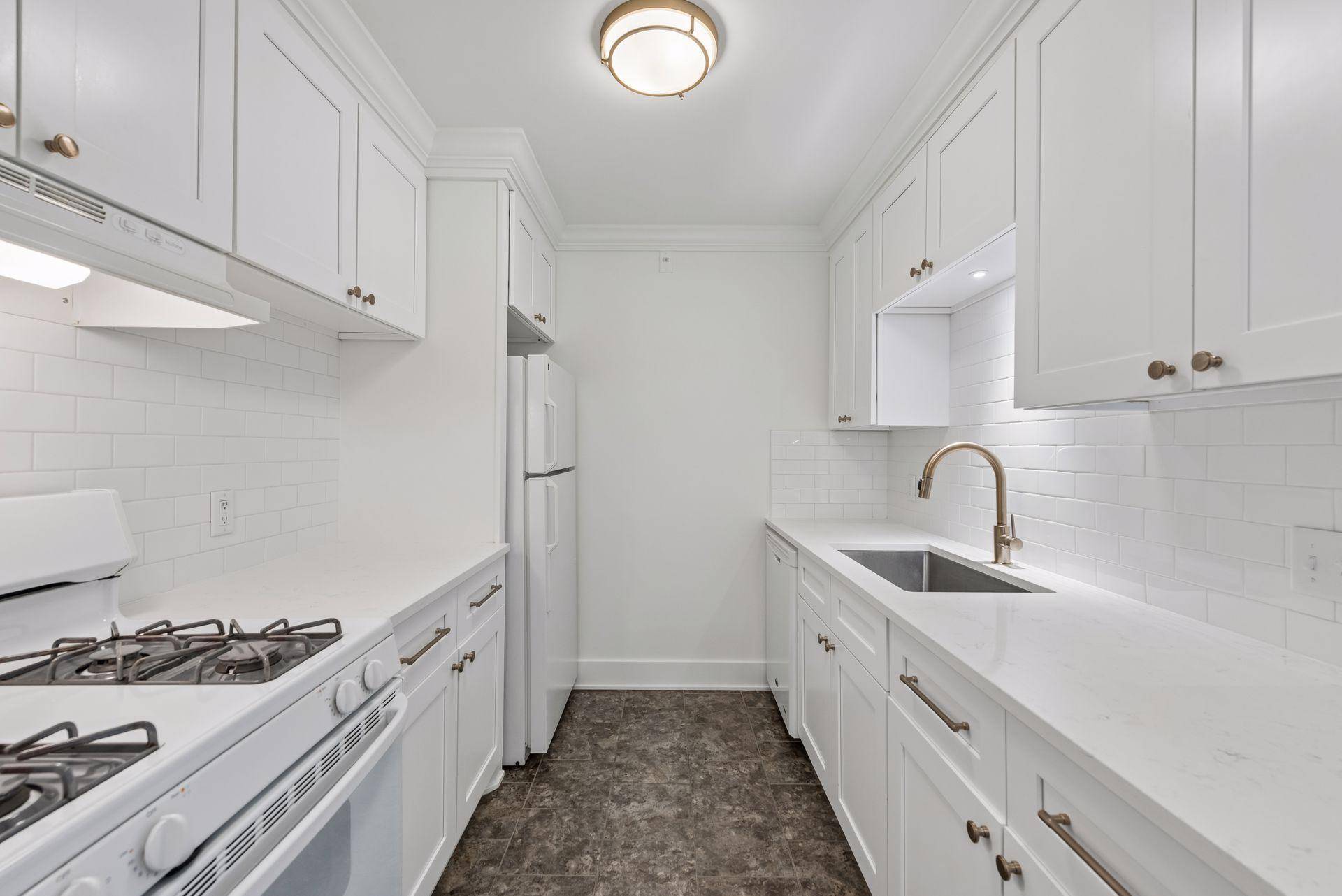 7310 York AVE S #211-4, Edina, MN 55435