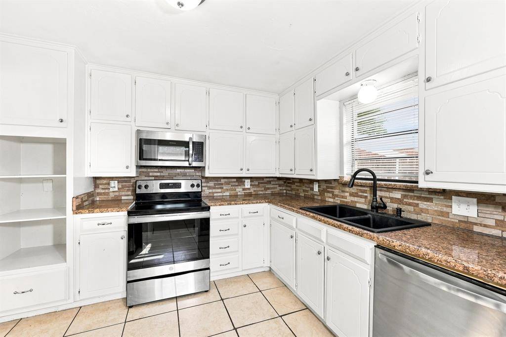 6609 Chilton Drive, North Richland Hills, TX 76182