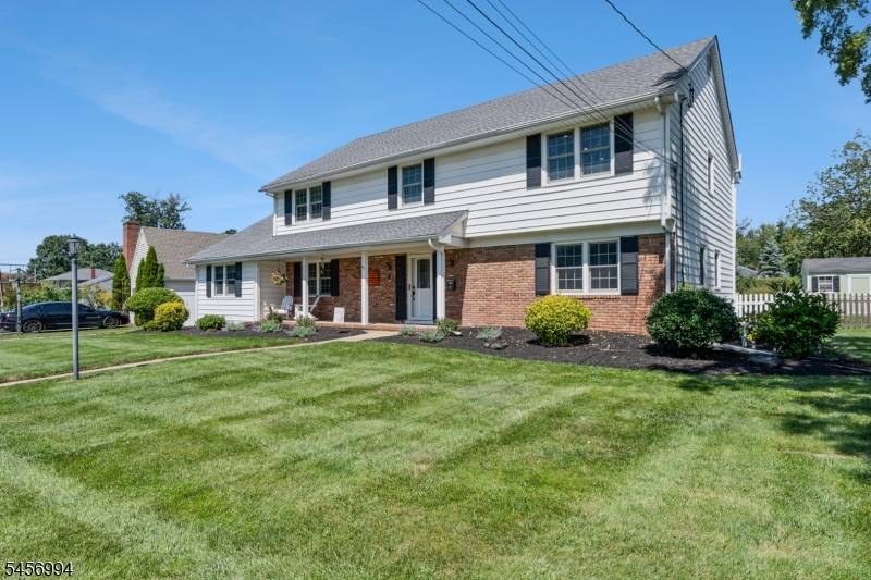 97 Reimer St, Somerville Boro, NJ 08876