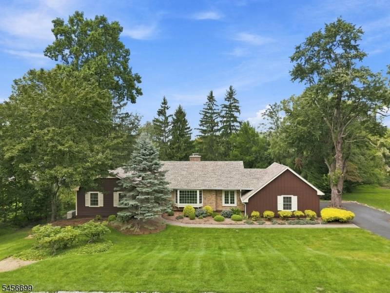 73 Bald Eagle Rd, Allamuchy Twp., NJ 07840