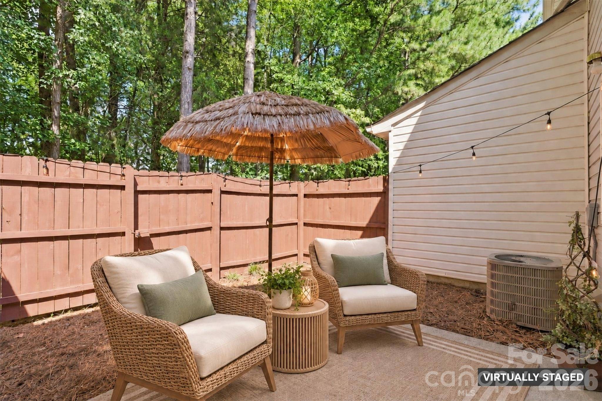 6766 Cypress Tree LN, Charlotte, NC 28215