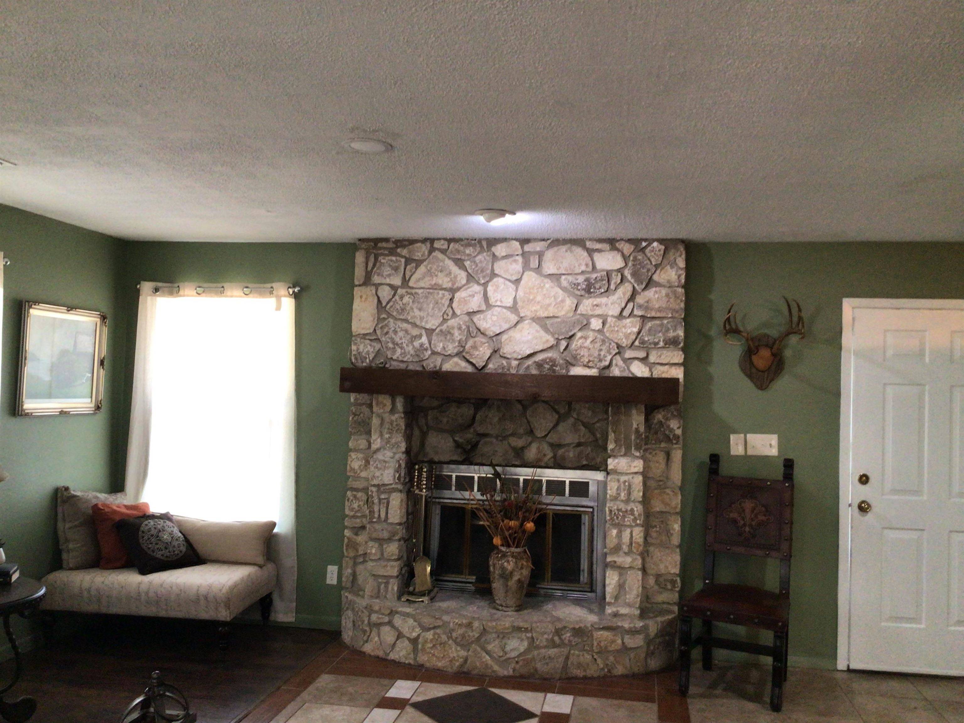 2410 Lakeview, Granite Shoals, TX 78654