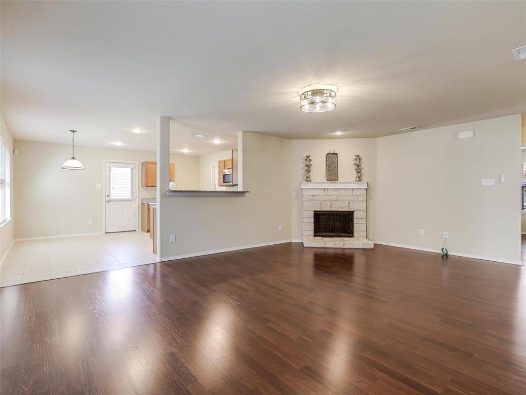 1420 Nicholas Lane, Little Elm, TX 75068