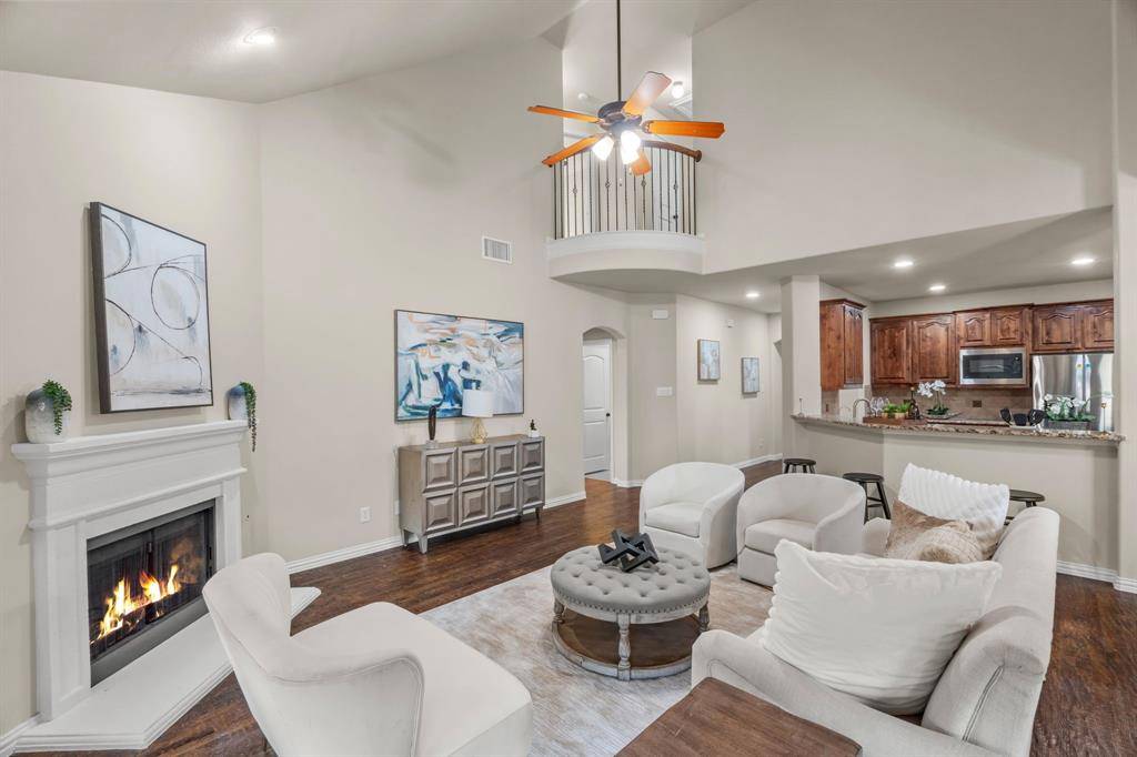 2800 Cole Castle Drive, Lewisville, TX 75056