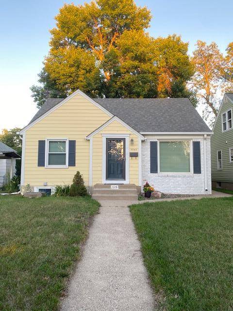 3043 Nevada AVE S, Saint Louis Park, MN 55426