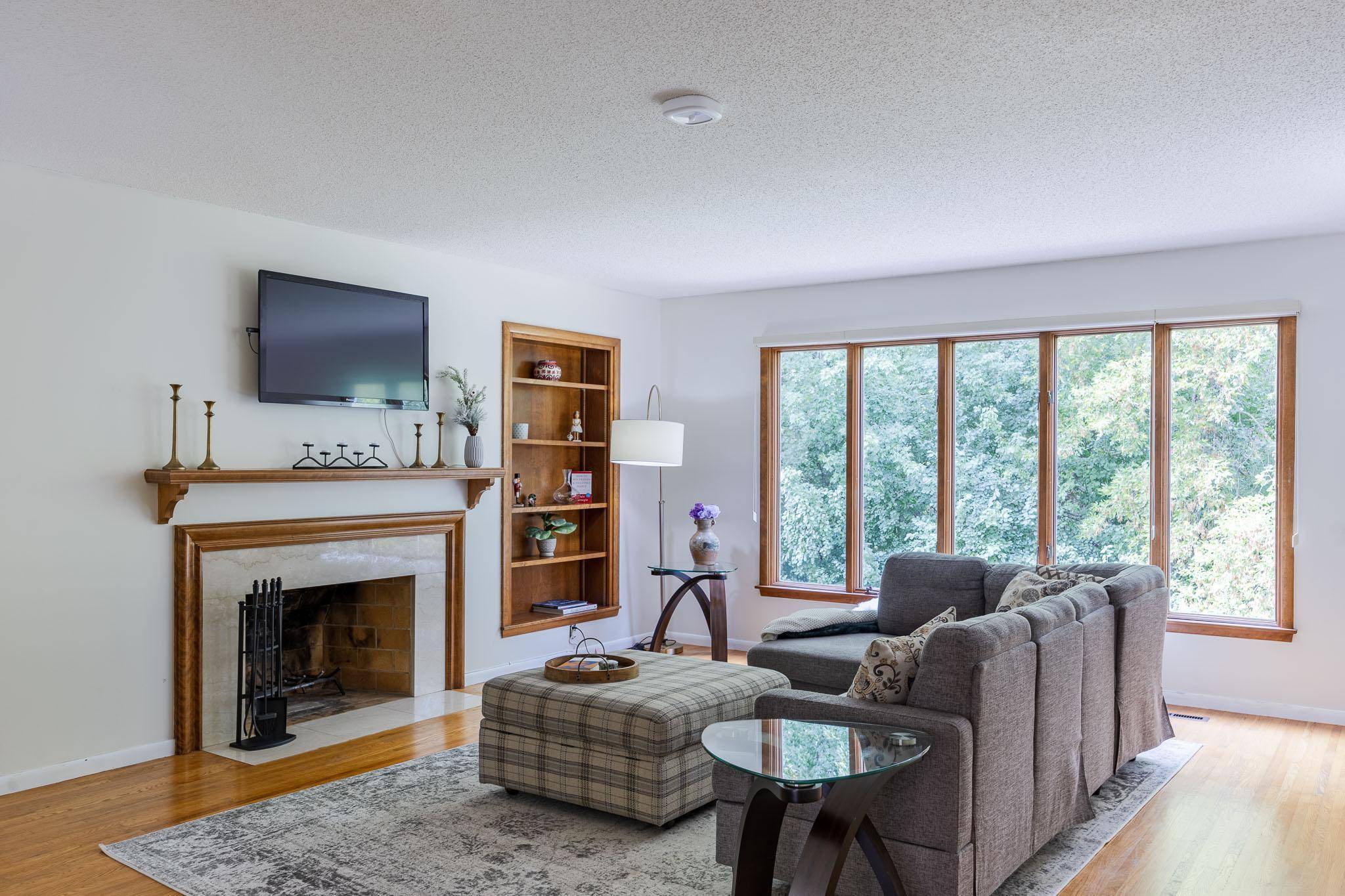 5316 Malibu DR, Edina, MN 55436