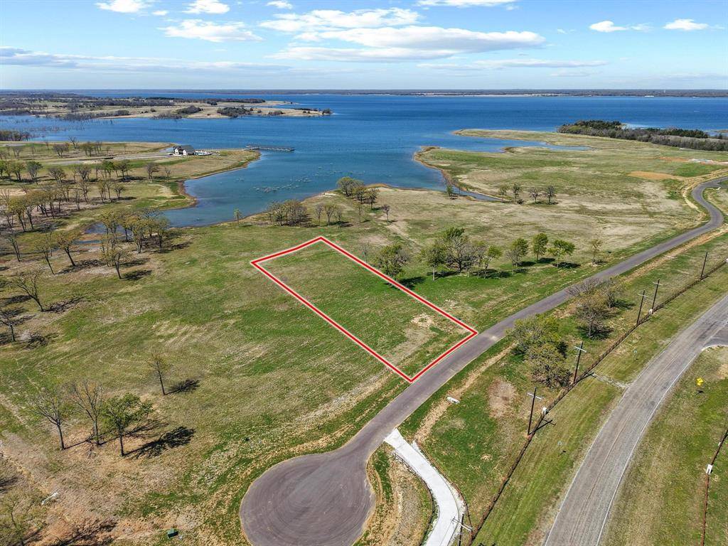 237 Lakeshore Terrace, Windom, TX 75492