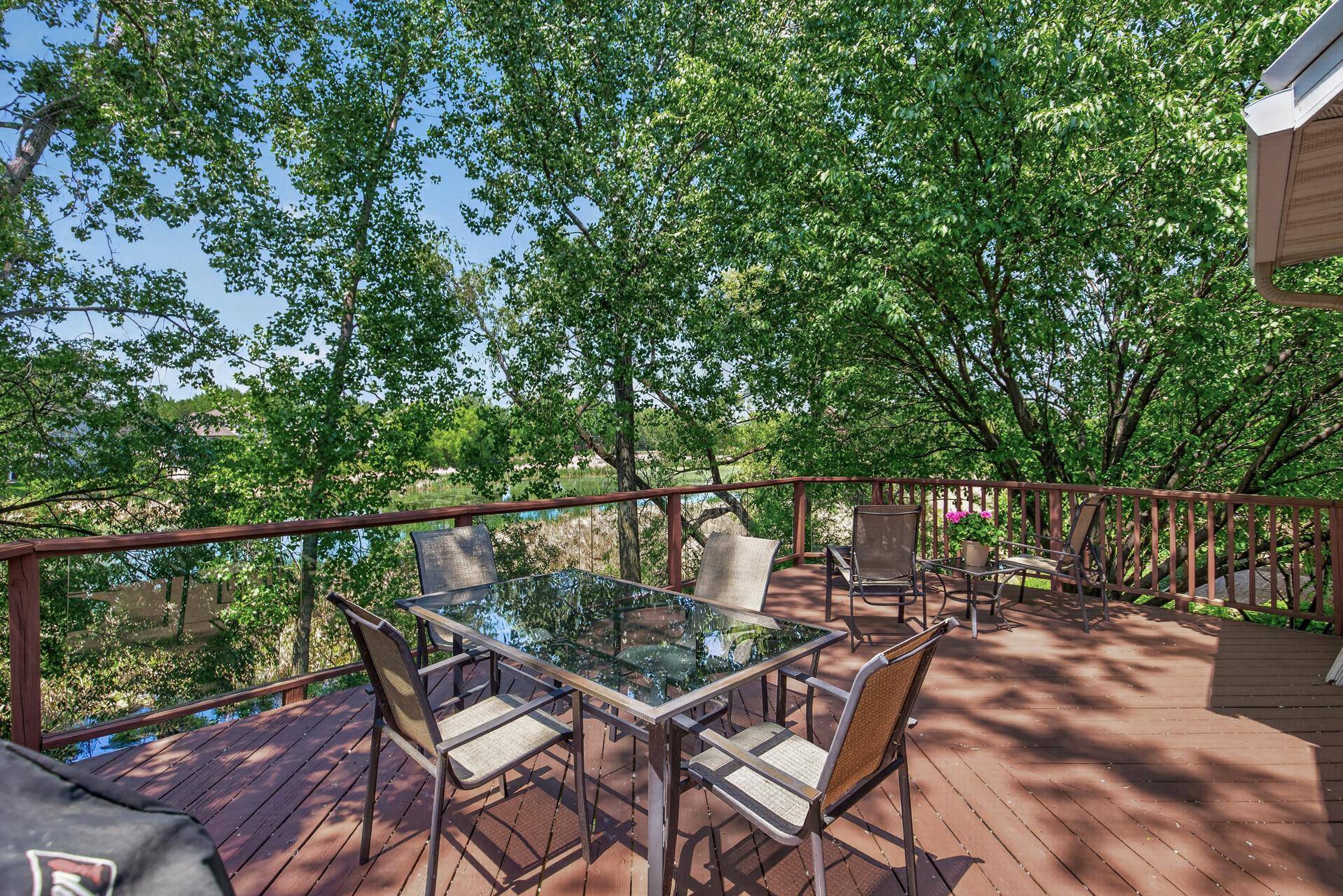7148 Maryland CIR, Savage, MN 55378