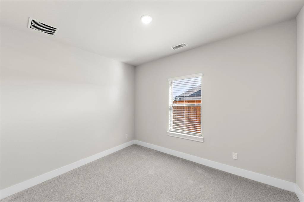 2372 Bell Way, Forney, TX 75126