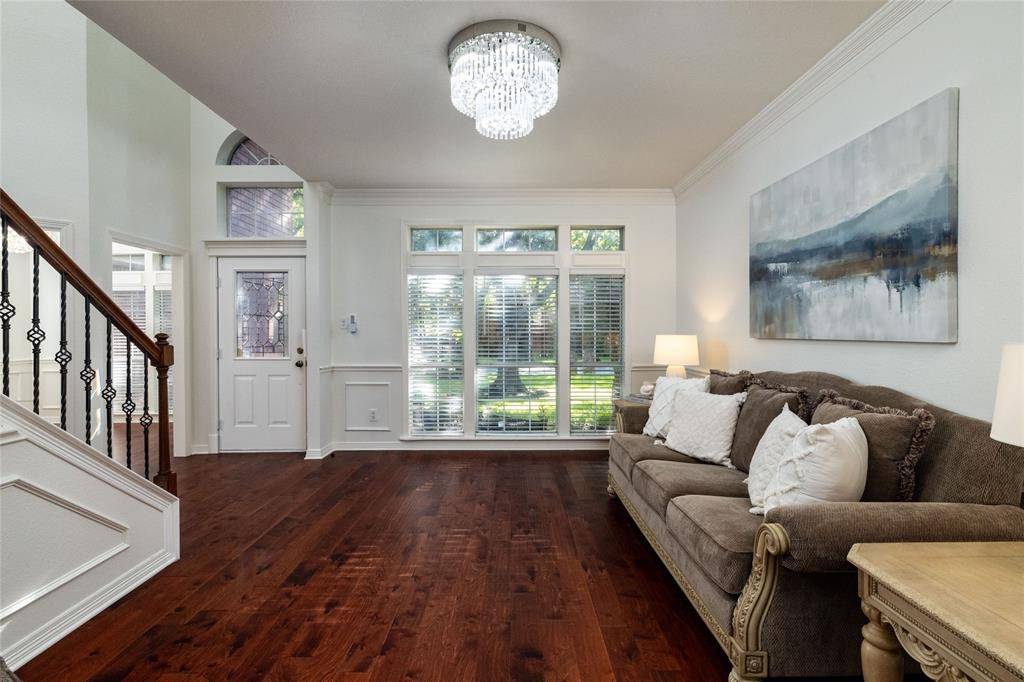 2221 Hidden Woods Court, Arlington, TX 76006