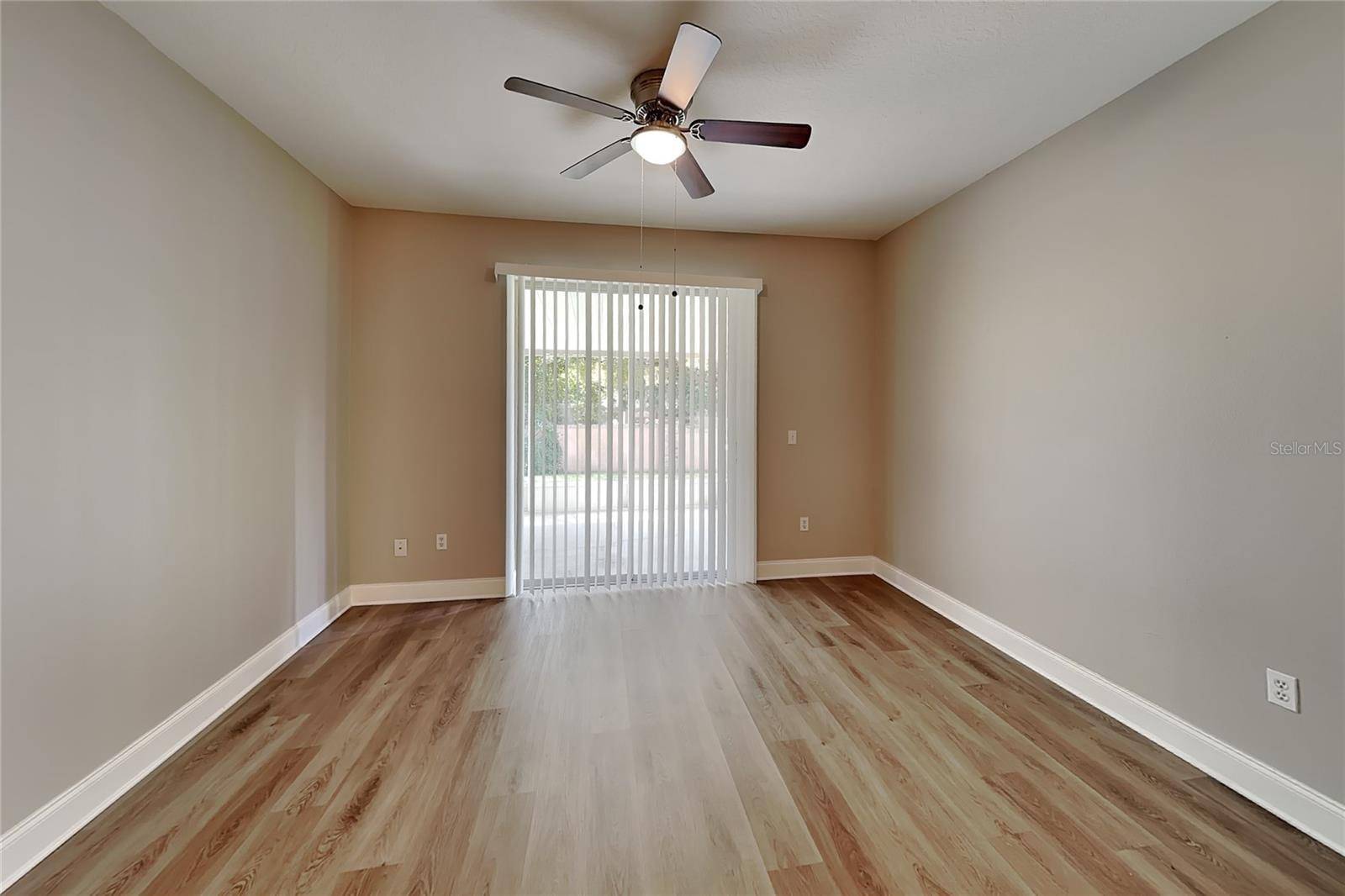 Address not disclosed, Valrico, FL 33594