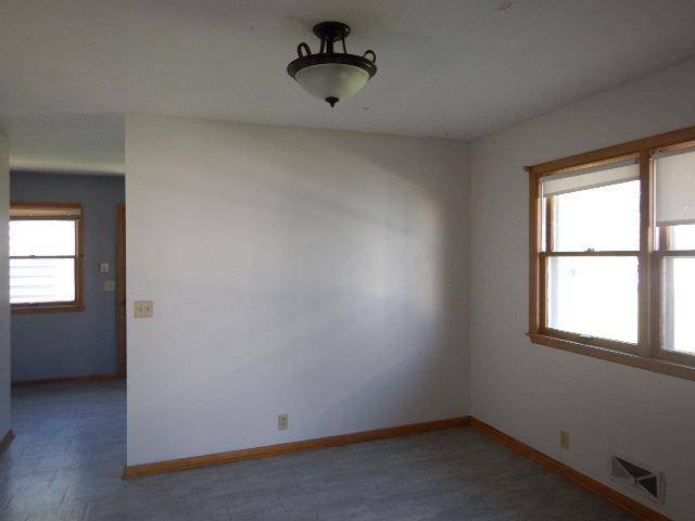 305 W Baker ST, Arlington, MN 55307