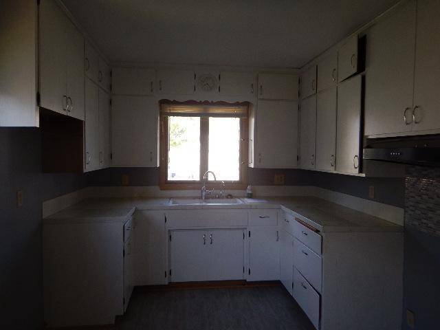 305 W Baker ST, Arlington, MN 55307