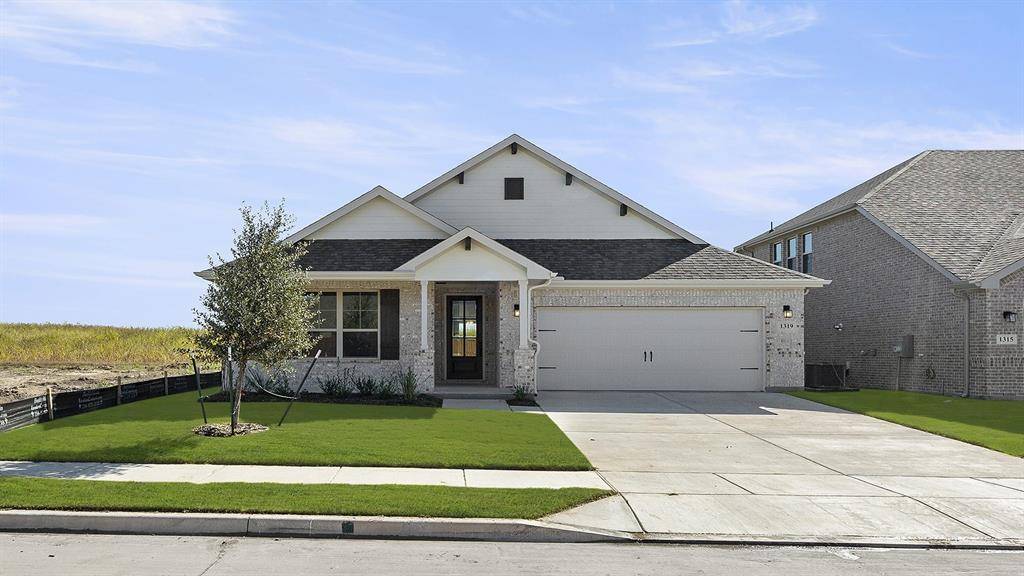 2727 Teton Street, Corinth, TX 76210