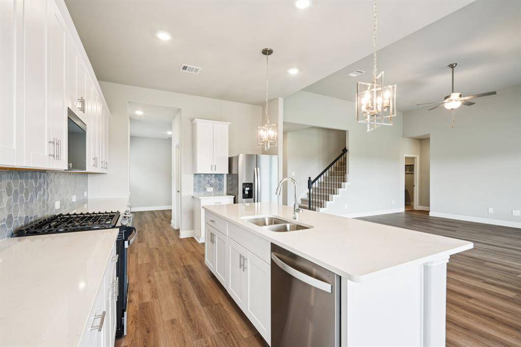 4107 Benbrook Drive, Farmersville, TX 75442