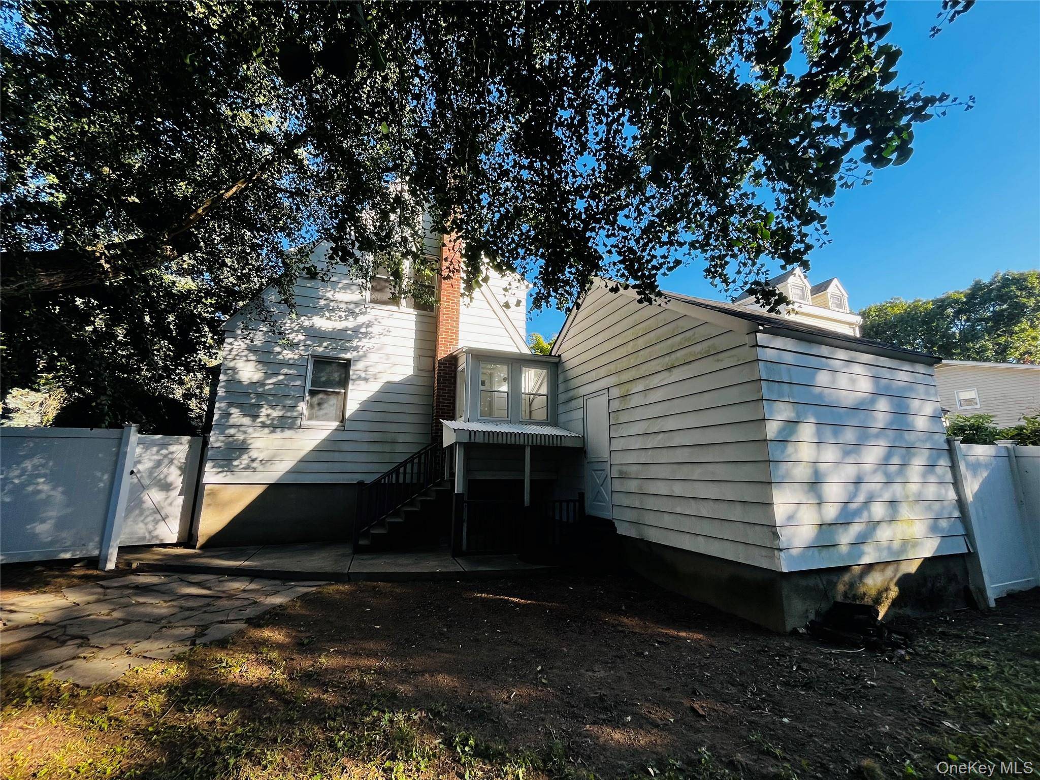 21 Northview TER, Yonkers, NY 10703