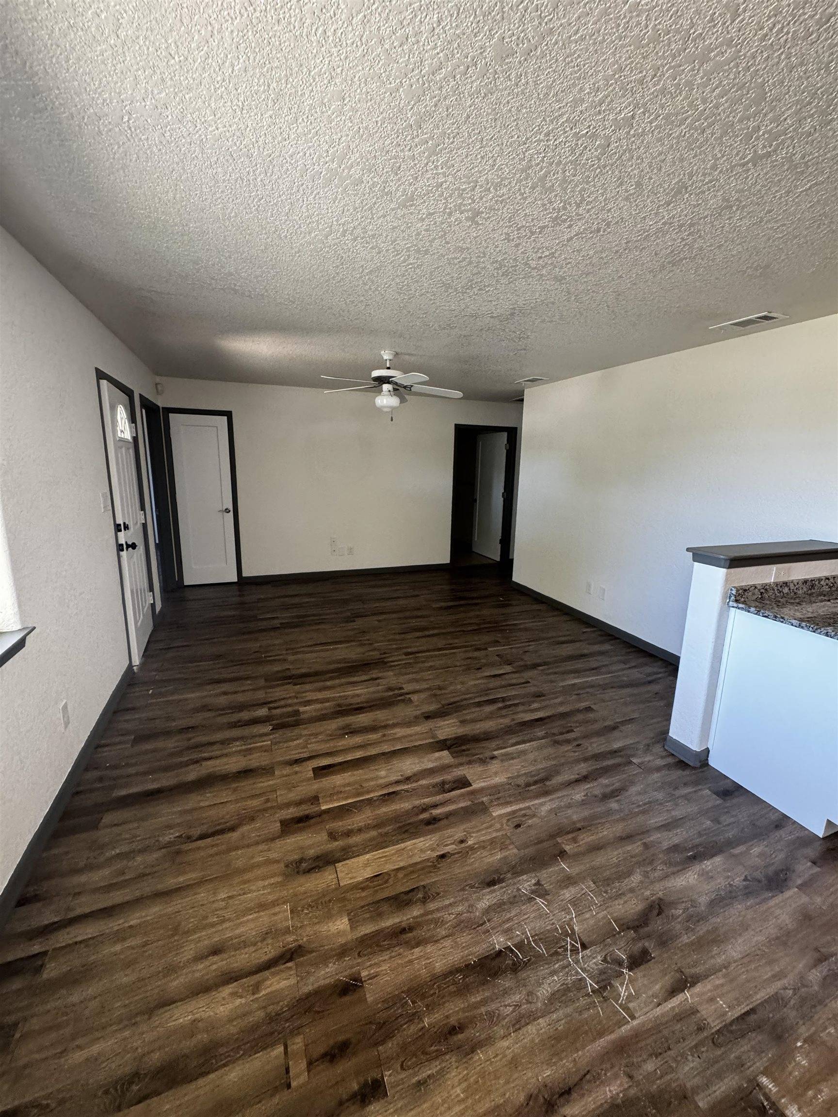 305 AVE R, Marble Falls, TX 78654-7634