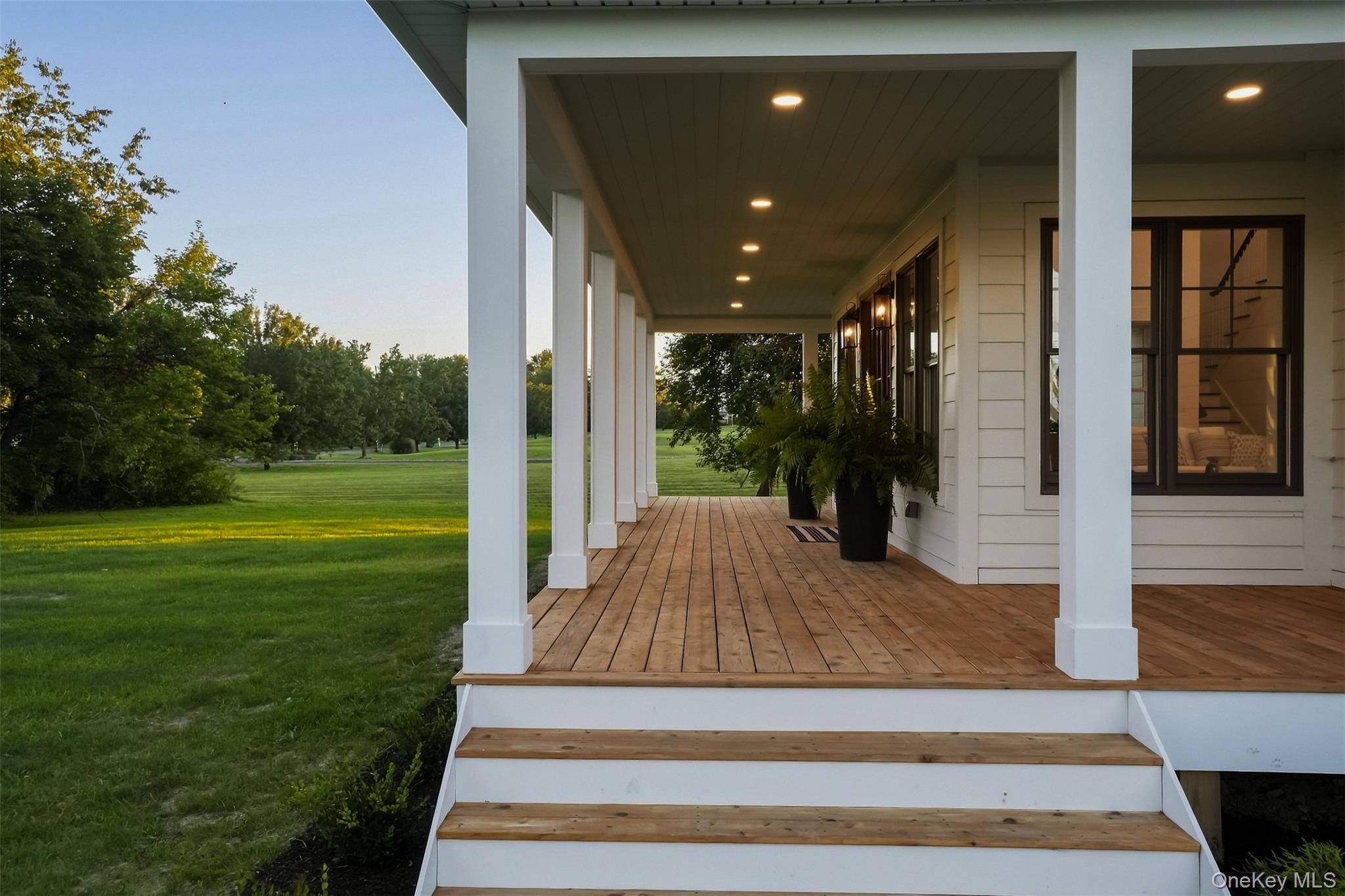 134 Costa RD, Highland, NY 12528