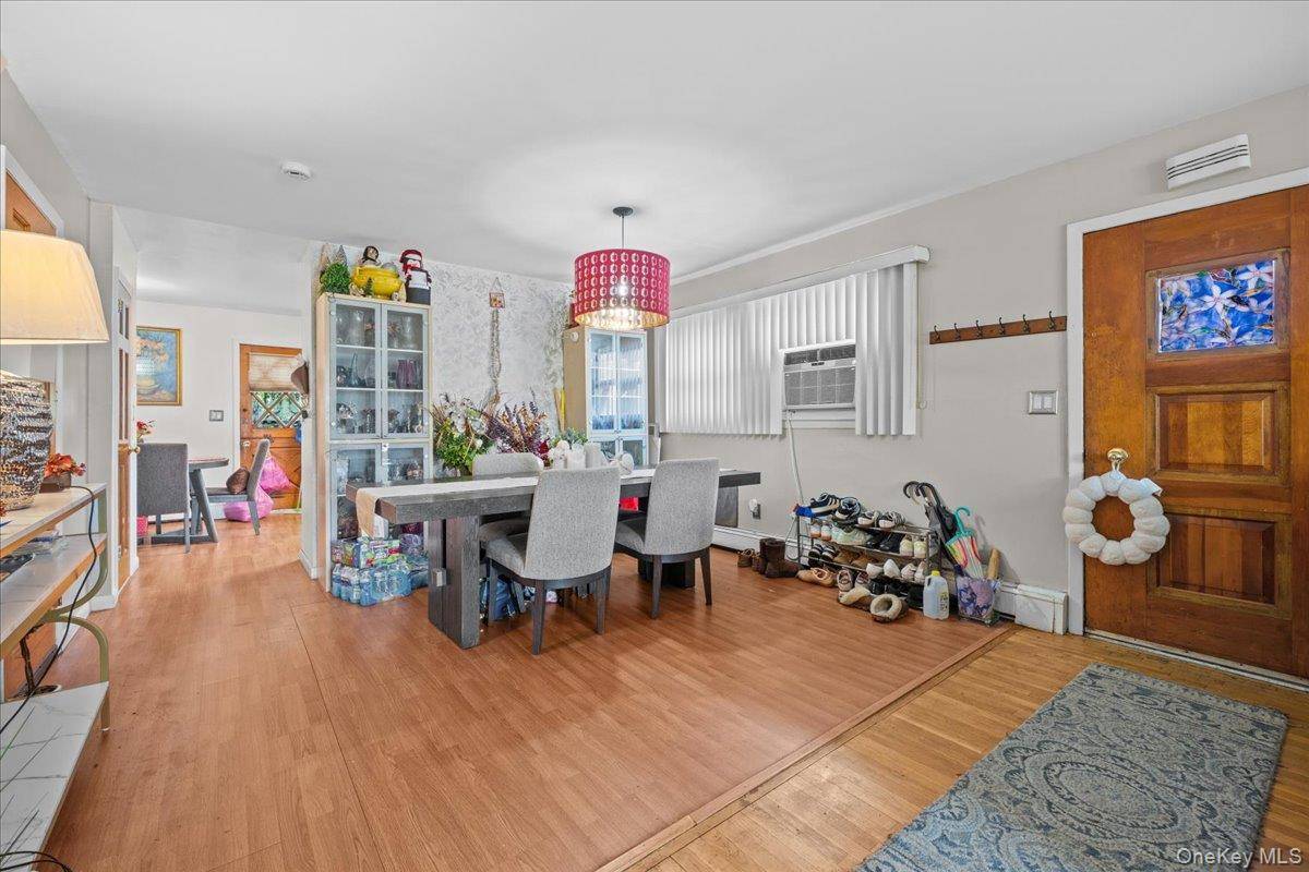76 Stevens AVE, Yonkers, NY 10704