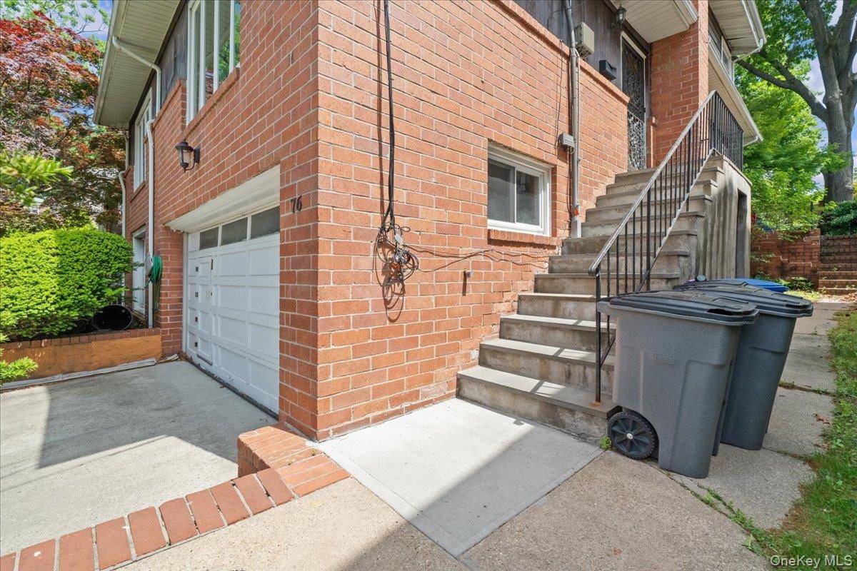 76 Stevens AVE, Yonkers, NY 10704