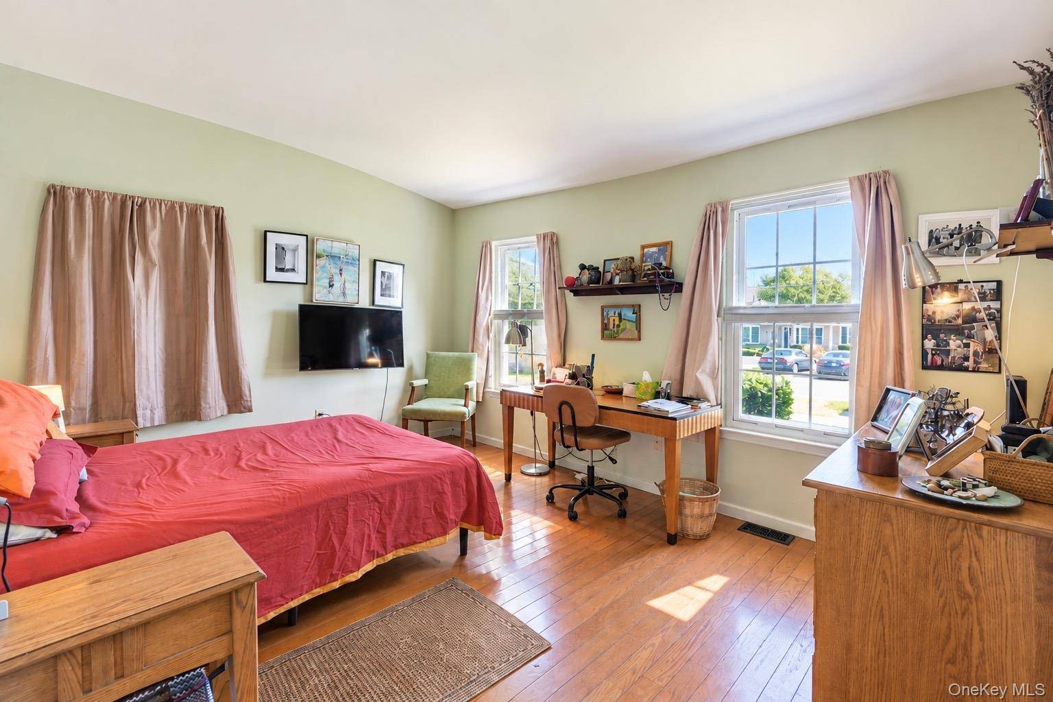 2555 Youngs AVE #11A, Southold, NY 11971