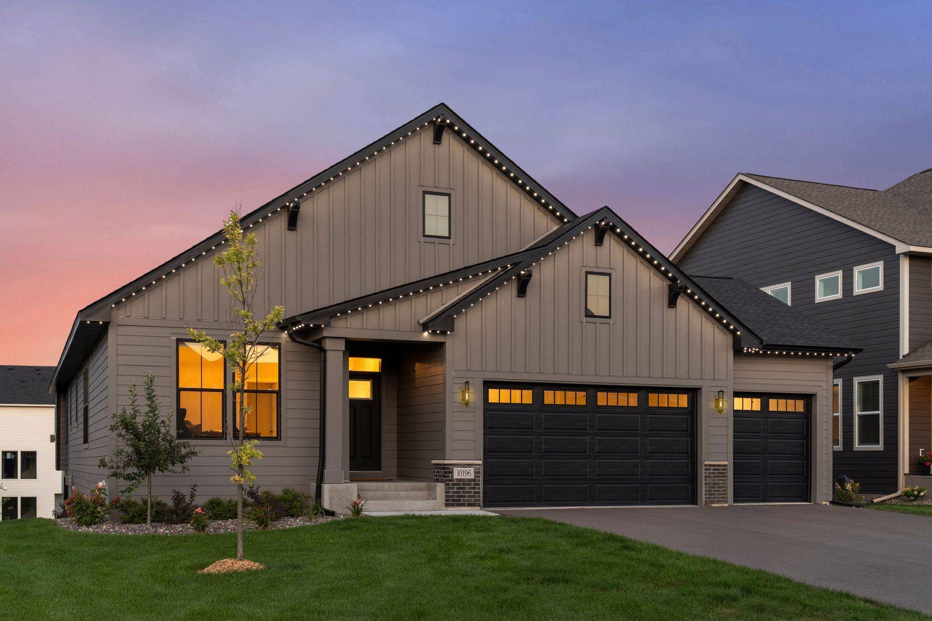 10196 Queensland LN N, Maple Grove, MN 55311