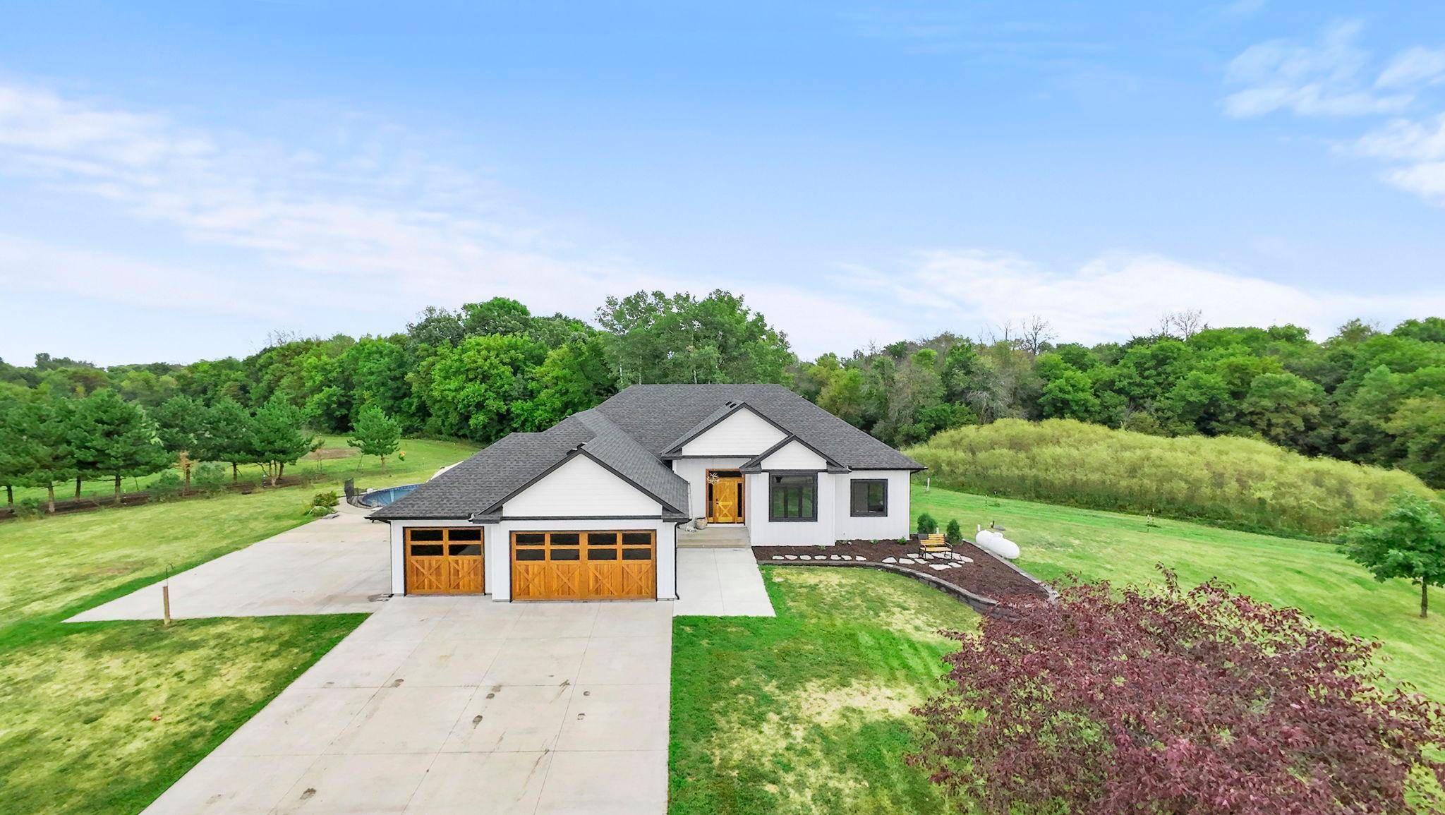 14001 227th AVE NW, Elk River, MN 55330