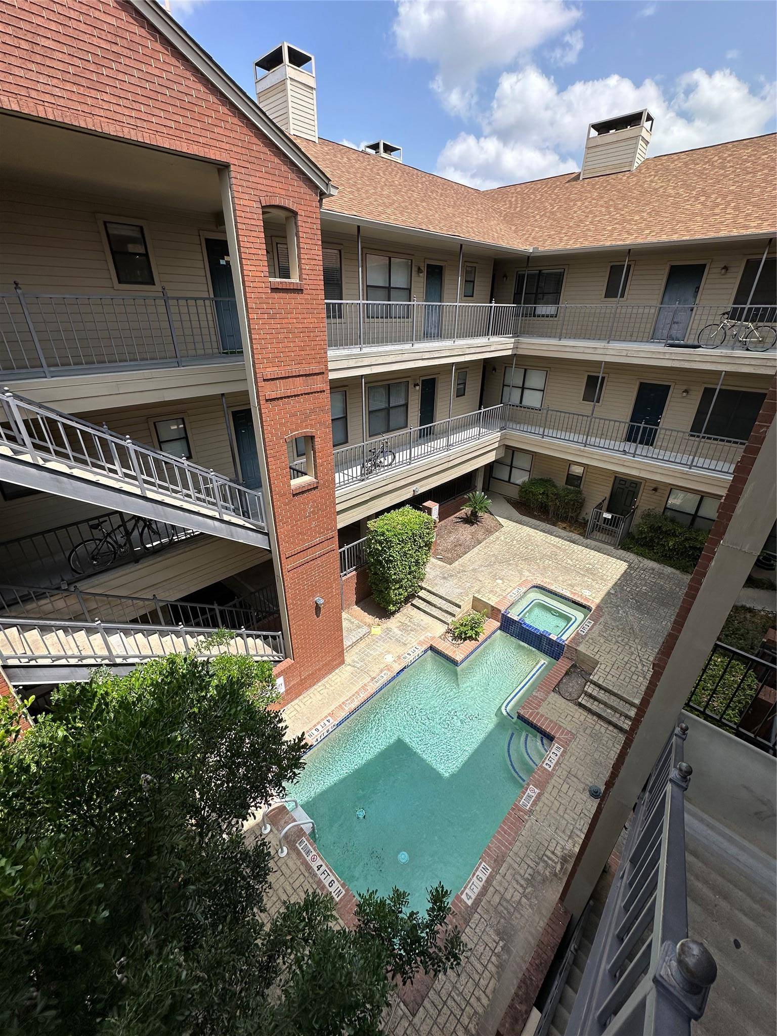 106 E 30th ST E #310, Austin, TX 78705