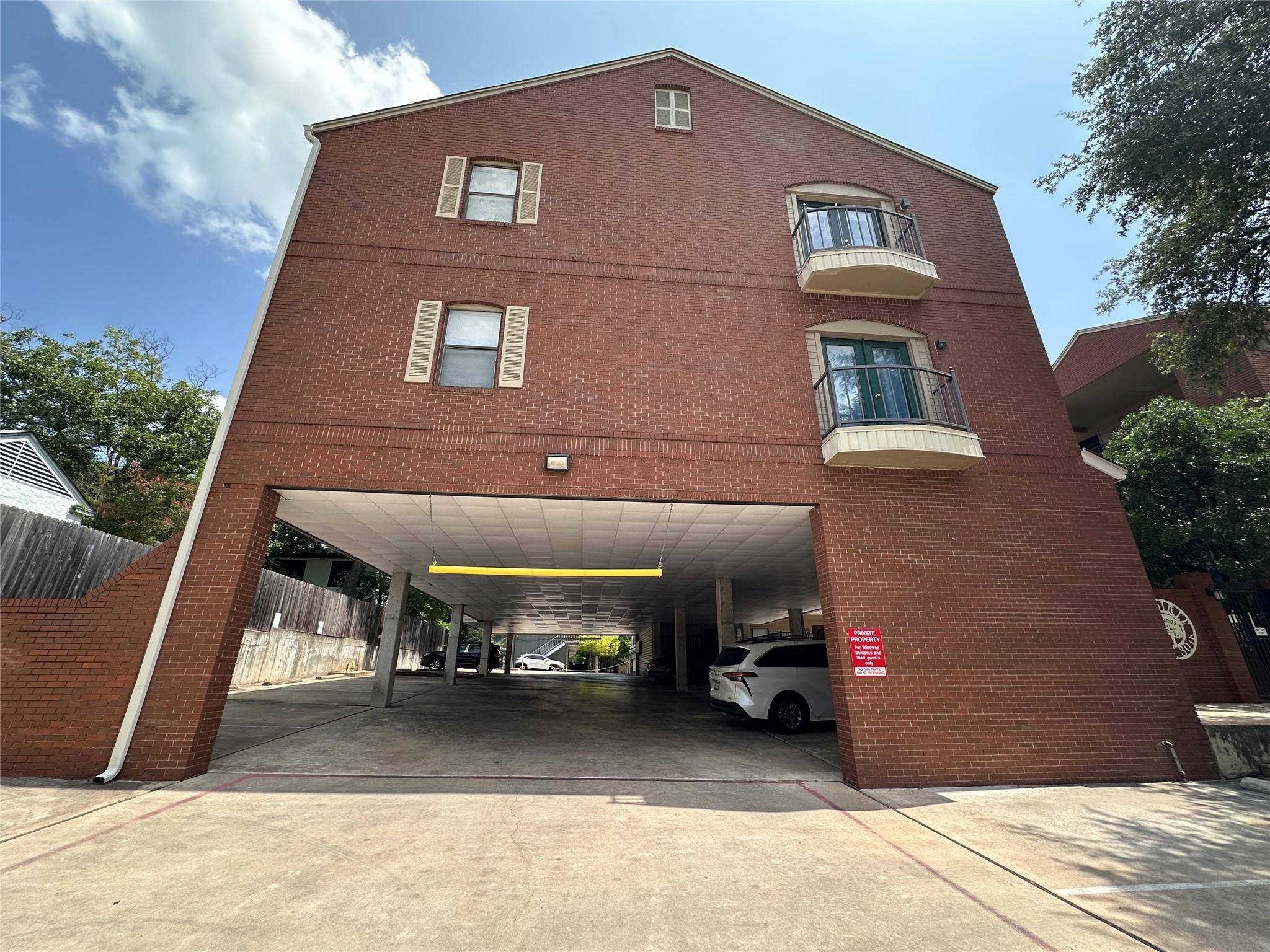 106 E 30th ST E #310, Austin, TX 78705