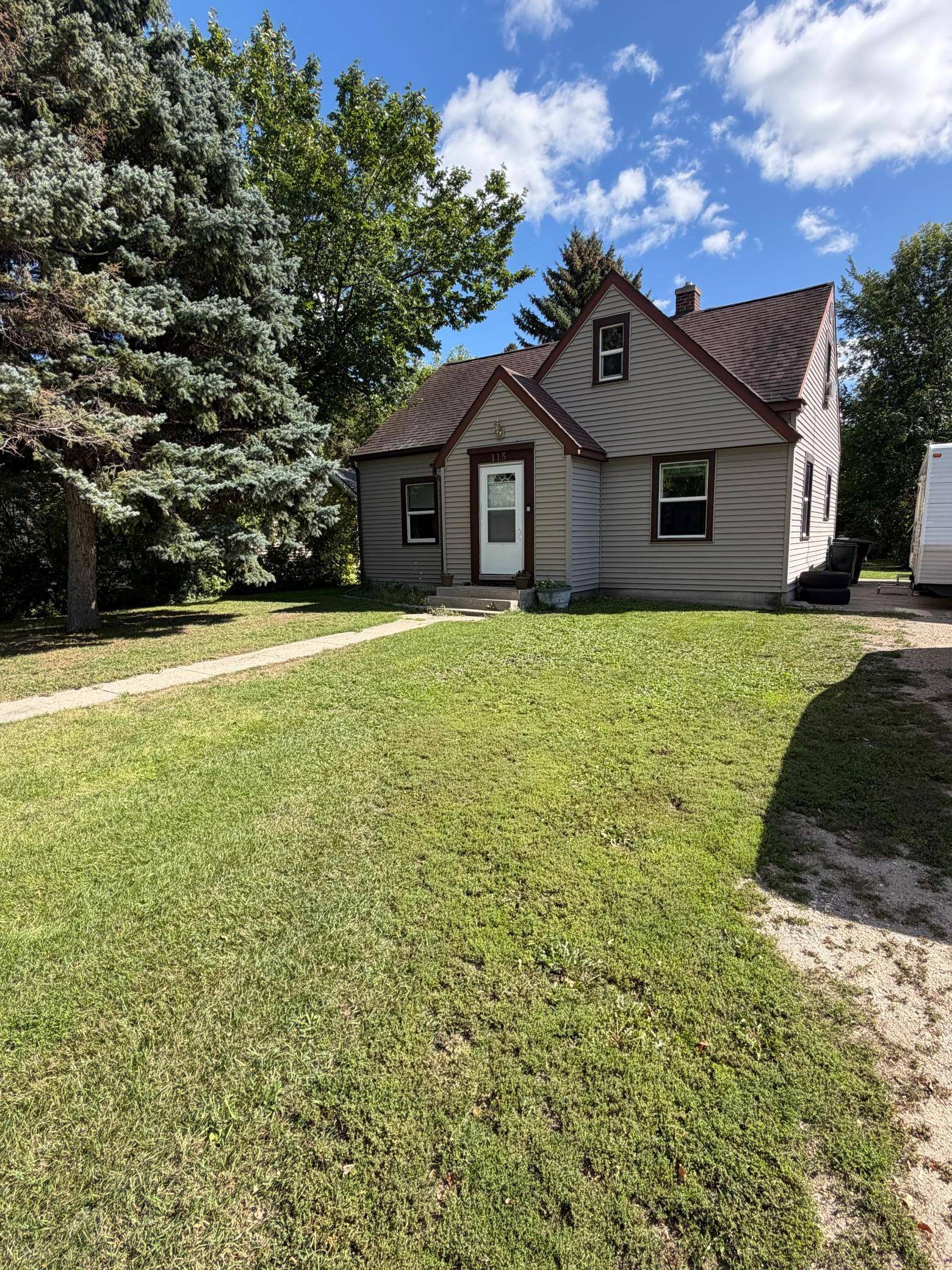 115 Riverside DR, Stephen, MN 56757