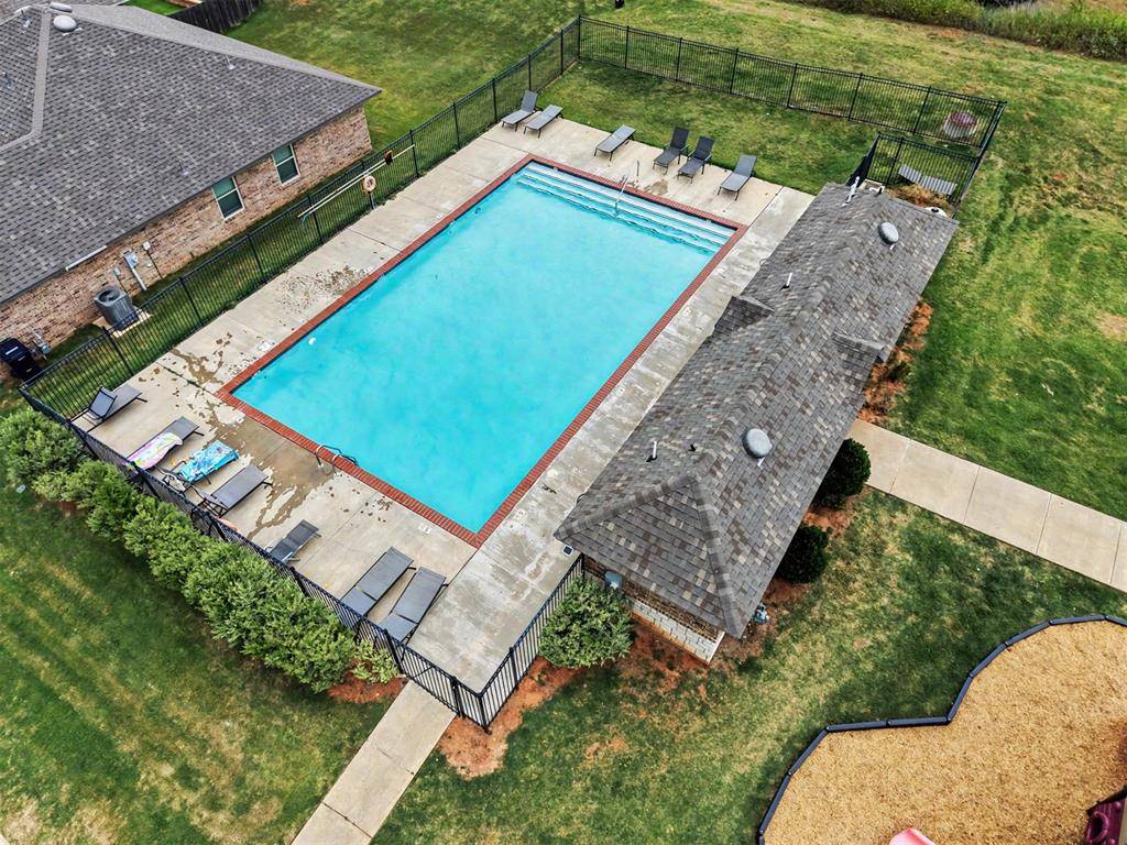 11116 NW 97th ST, Yukon, OK 73099