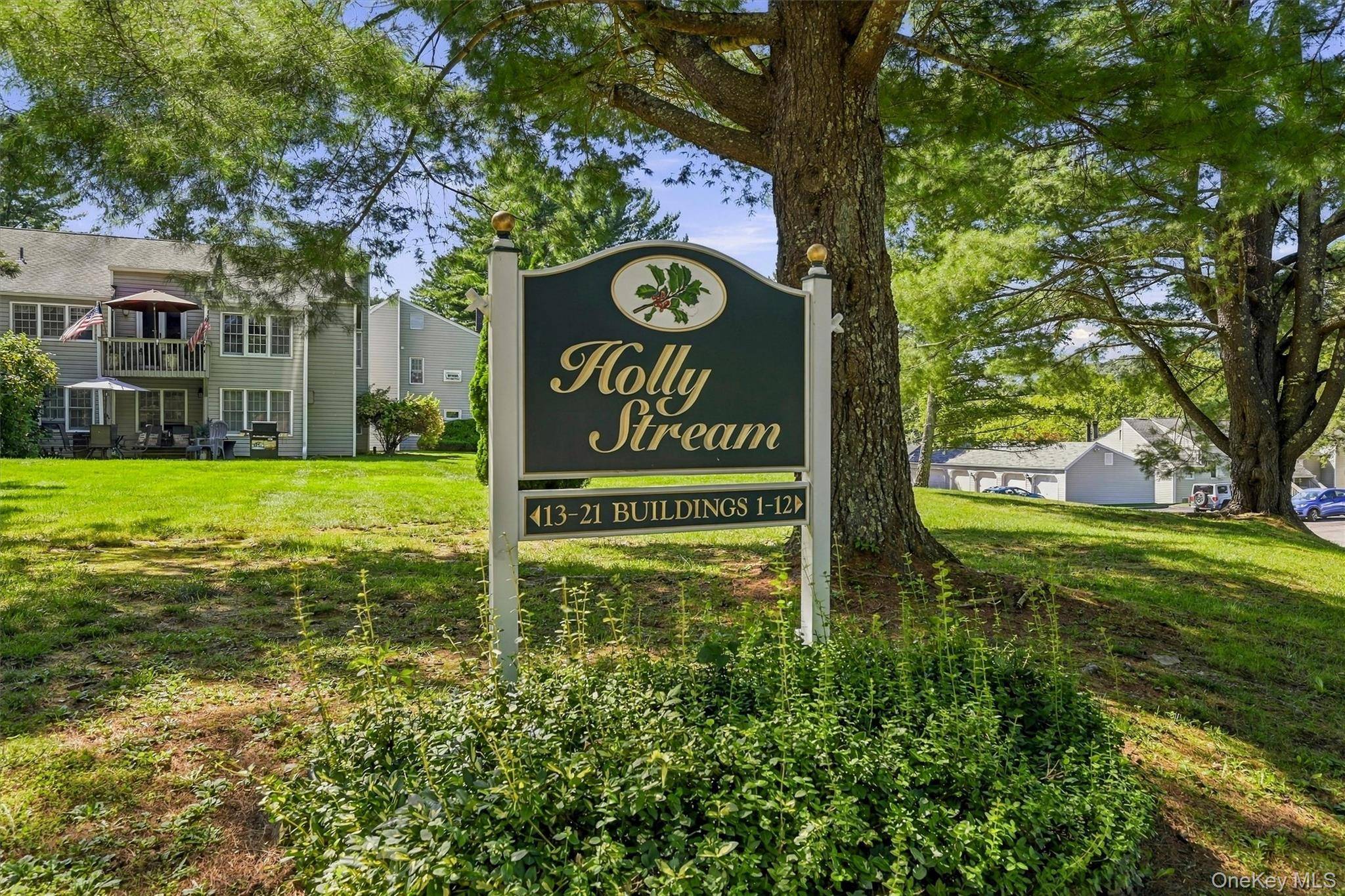 1704 Holly Stream CT, Brewster, NY 10509