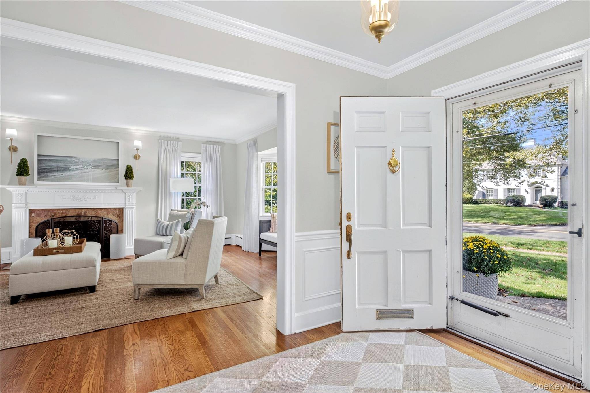 602 Park AVE, Manhasset, NY 11030