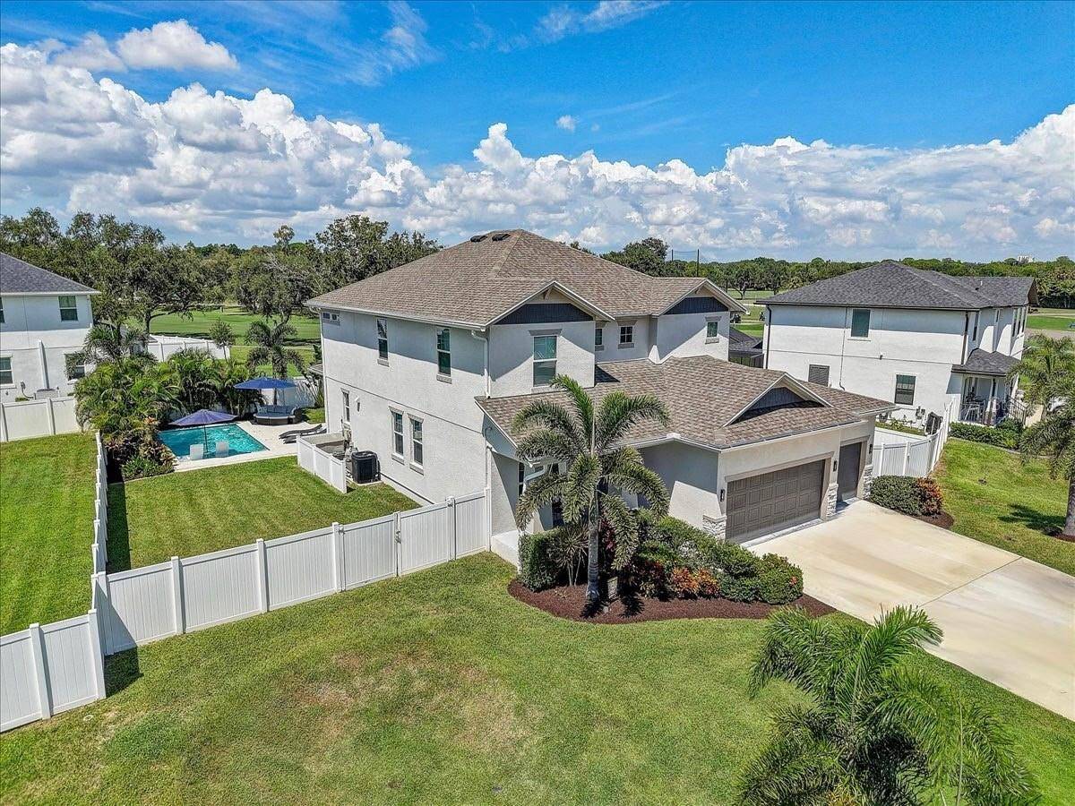 2194 FAIRWAY AVE S, St Petersburg, FL 33712