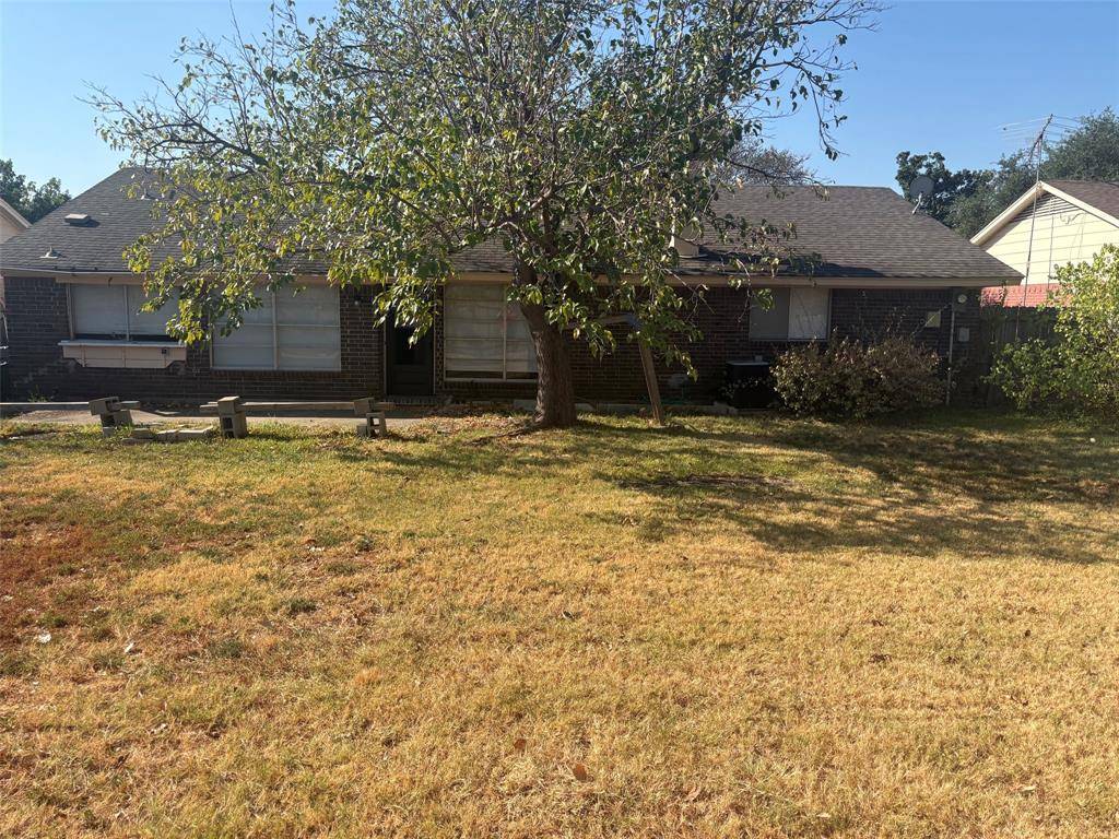 2029 Shenandoah, Carrollton, TX 75007