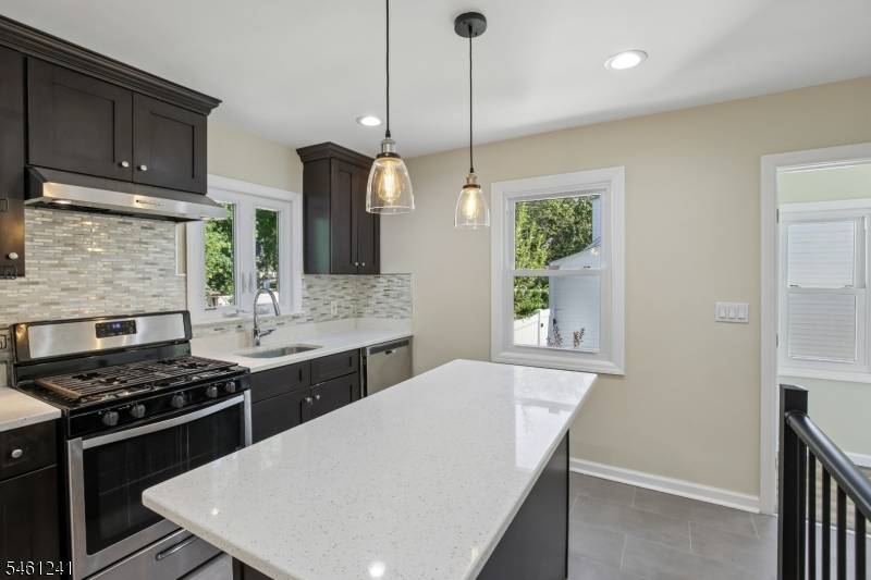 113 Stony Rd, Edison Twp., NJ 08817