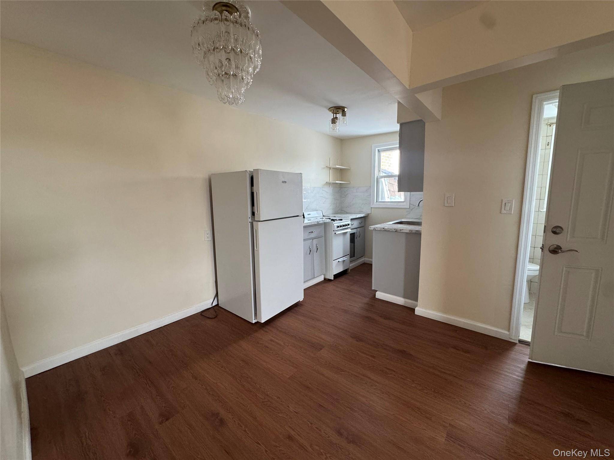 Address not disclosed, Ozone Park, NY 11417