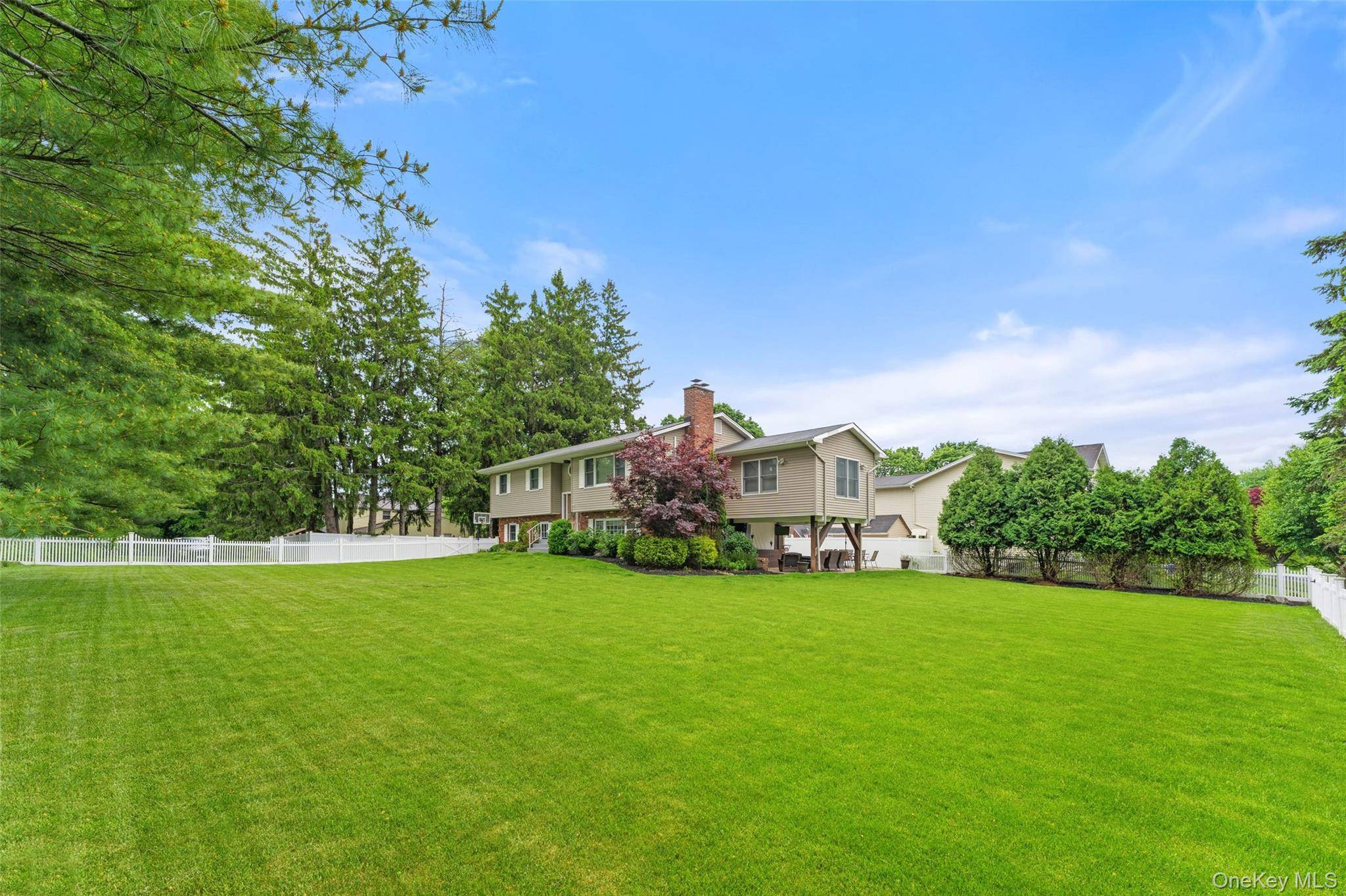 1 Sherwood RD, Congers, NY 10920