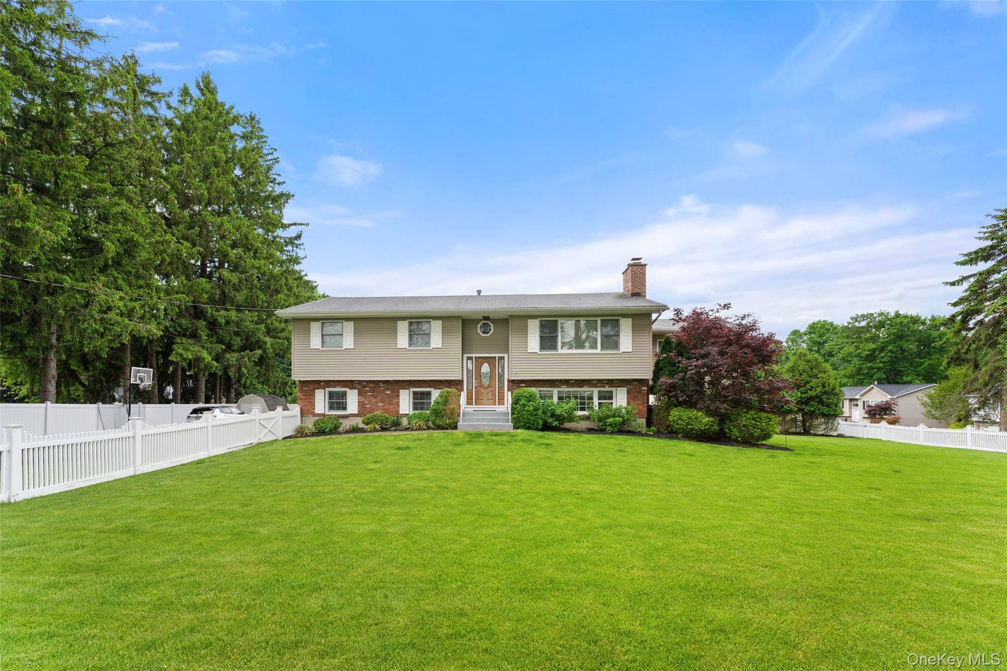 1 Sherwood RD, Congers, NY 10920