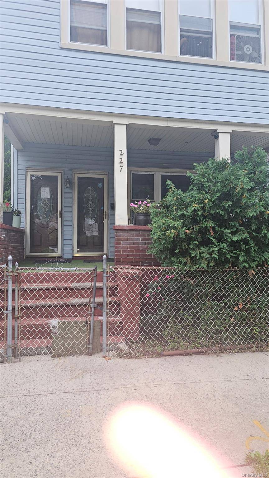 227 Gordon ST, Staten Island, NY 10304