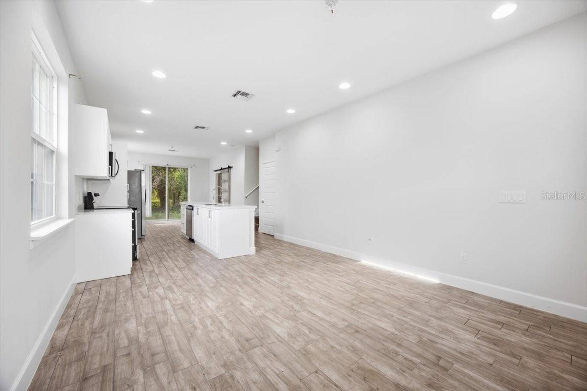 4432 SUMMER FLOWERS PL, Kissimmee, FL 34746
