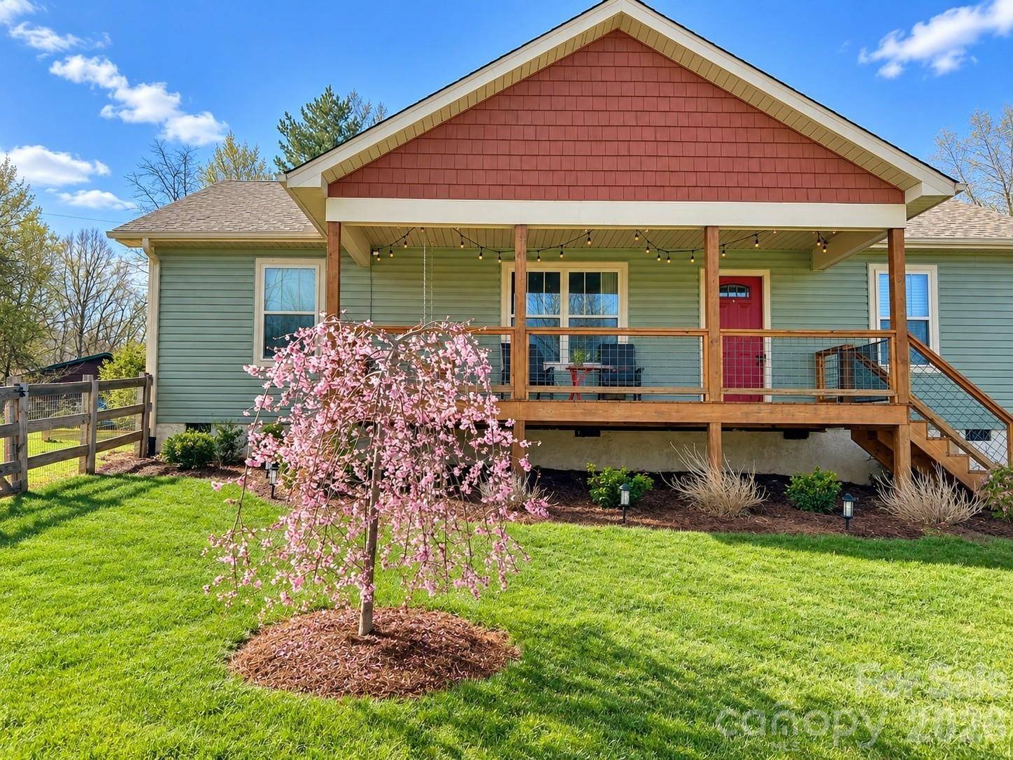 311 Herron Point LN, Weaverville, NC 28787