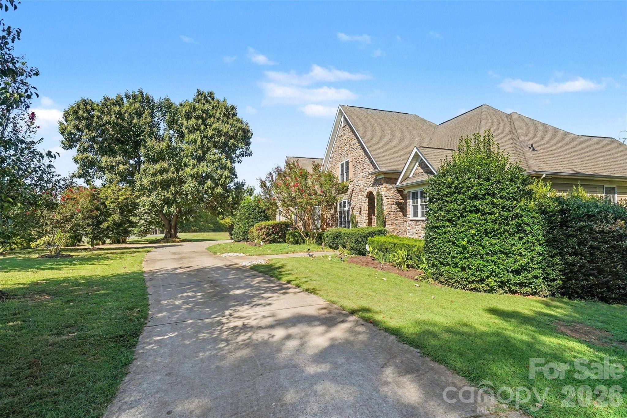 2300 Potter RD S, Waxhaw, NC 28173