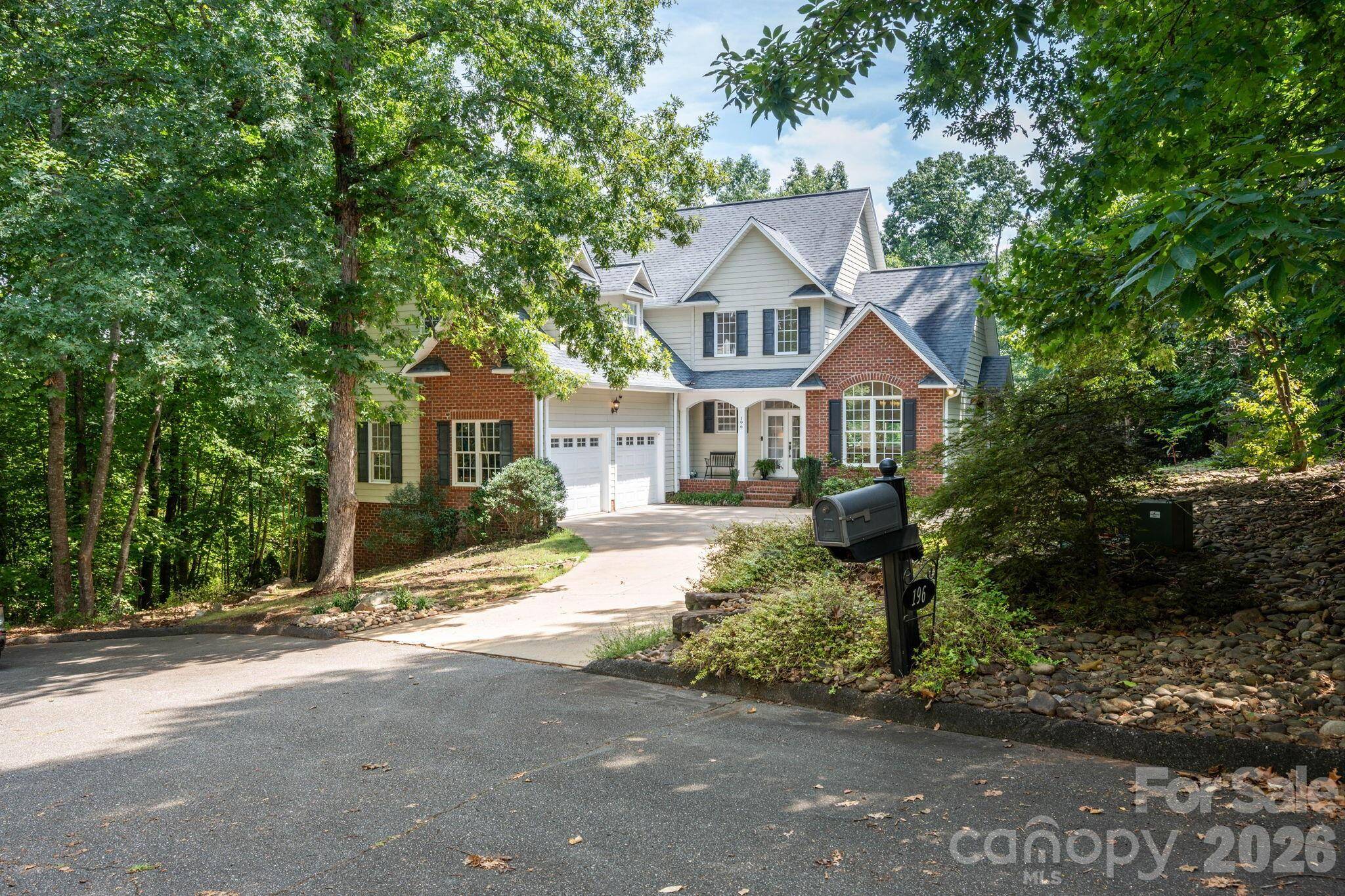 196 E Colonel Hampton CT, Rutherfordton, NC 28139