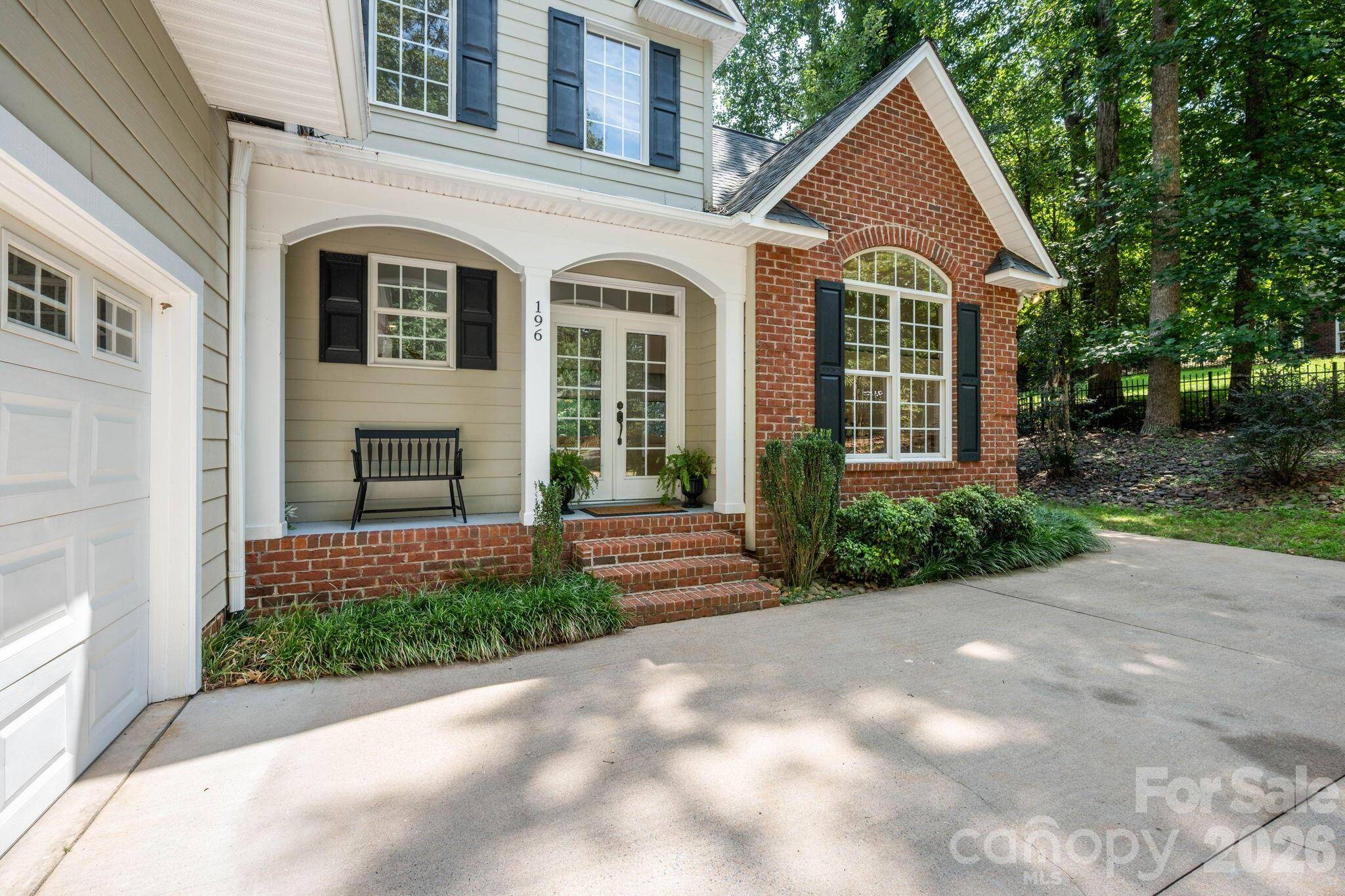 196 E Colonel Hampton CT, Rutherfordton, NC 28139